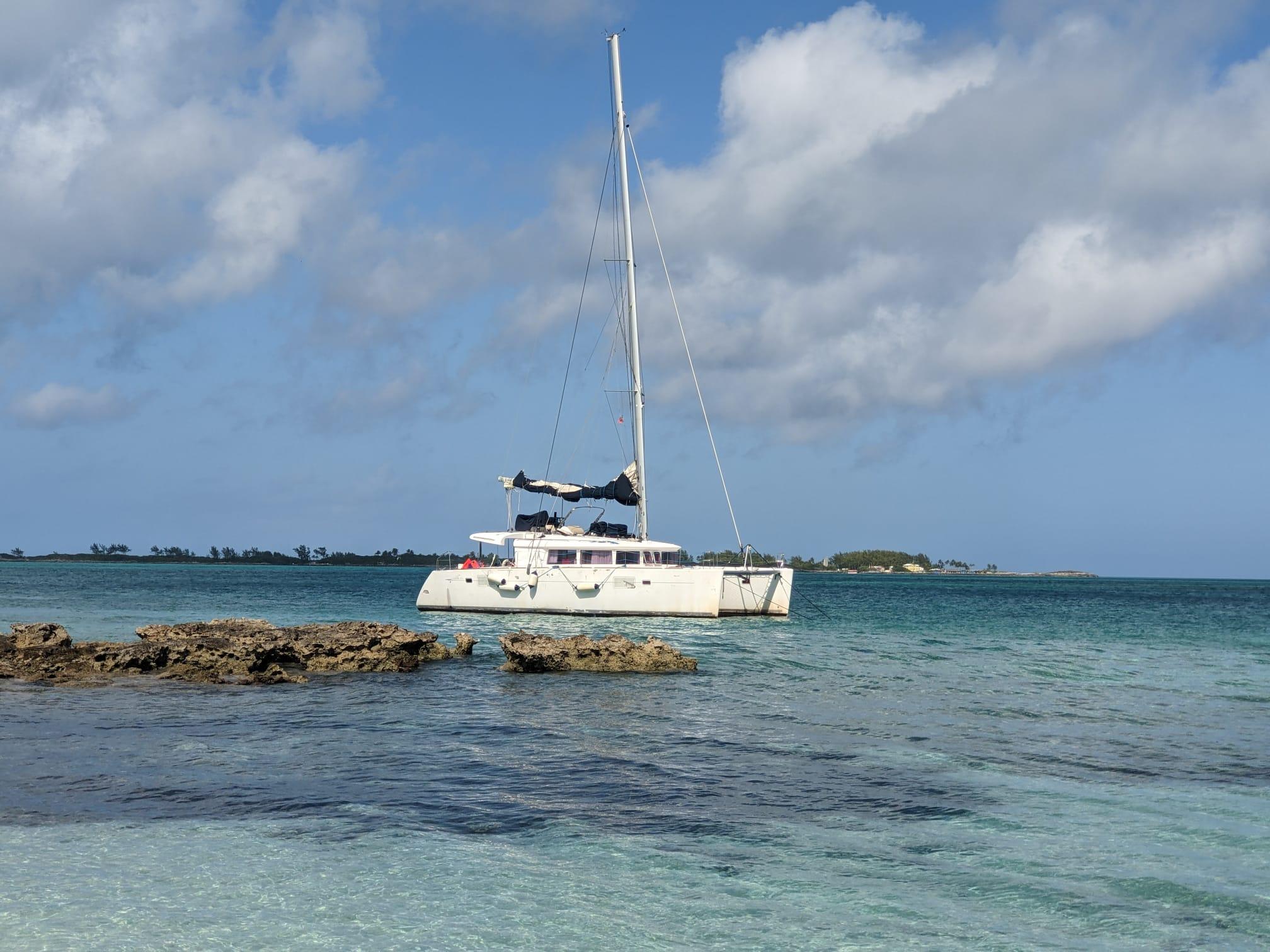 Nassau Catamaran Adventure: Swimming Pigs, Turtles & Snorkeling