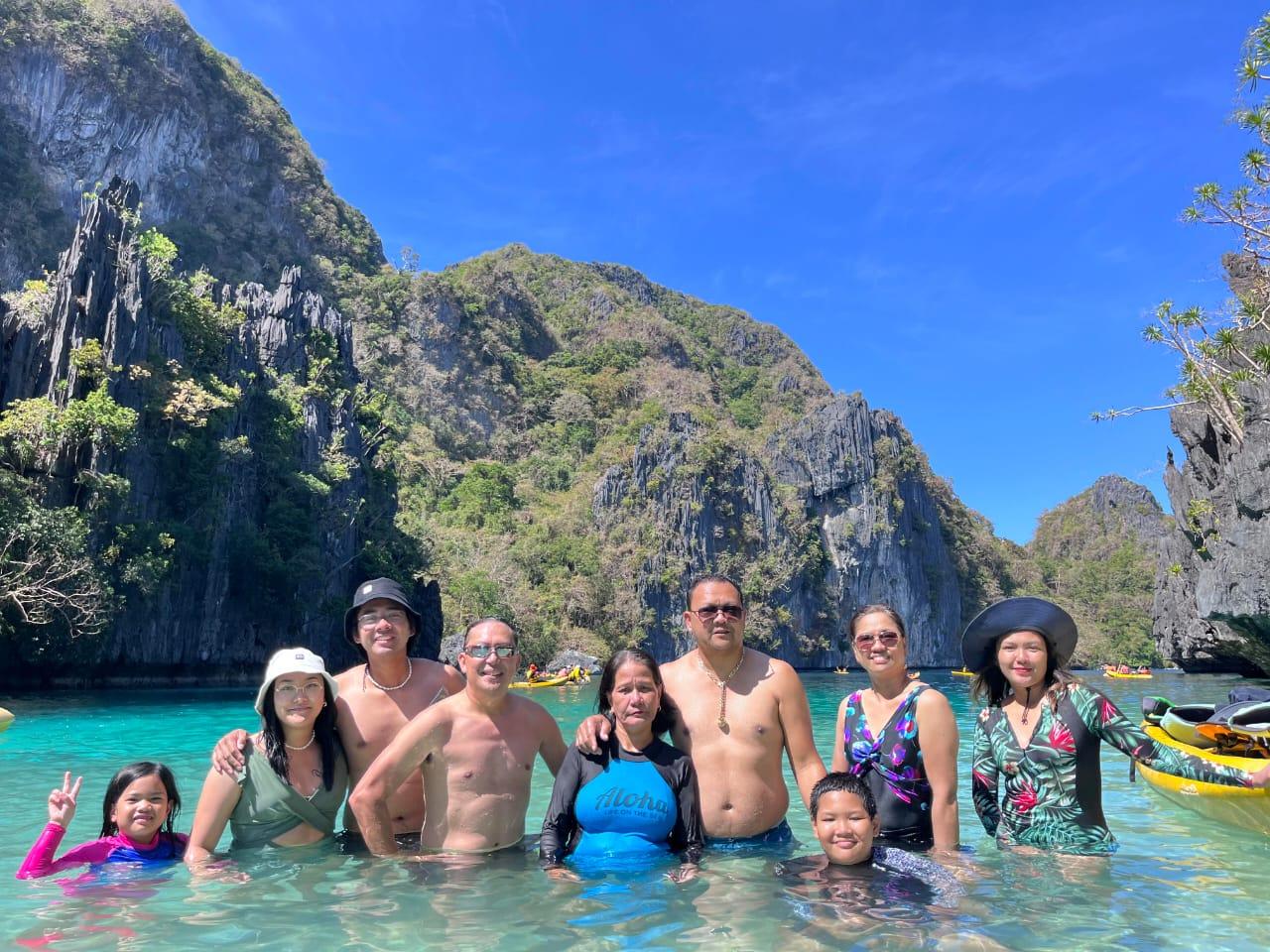 El Nido Private Island Hopping Tour A with Buffet Lunch