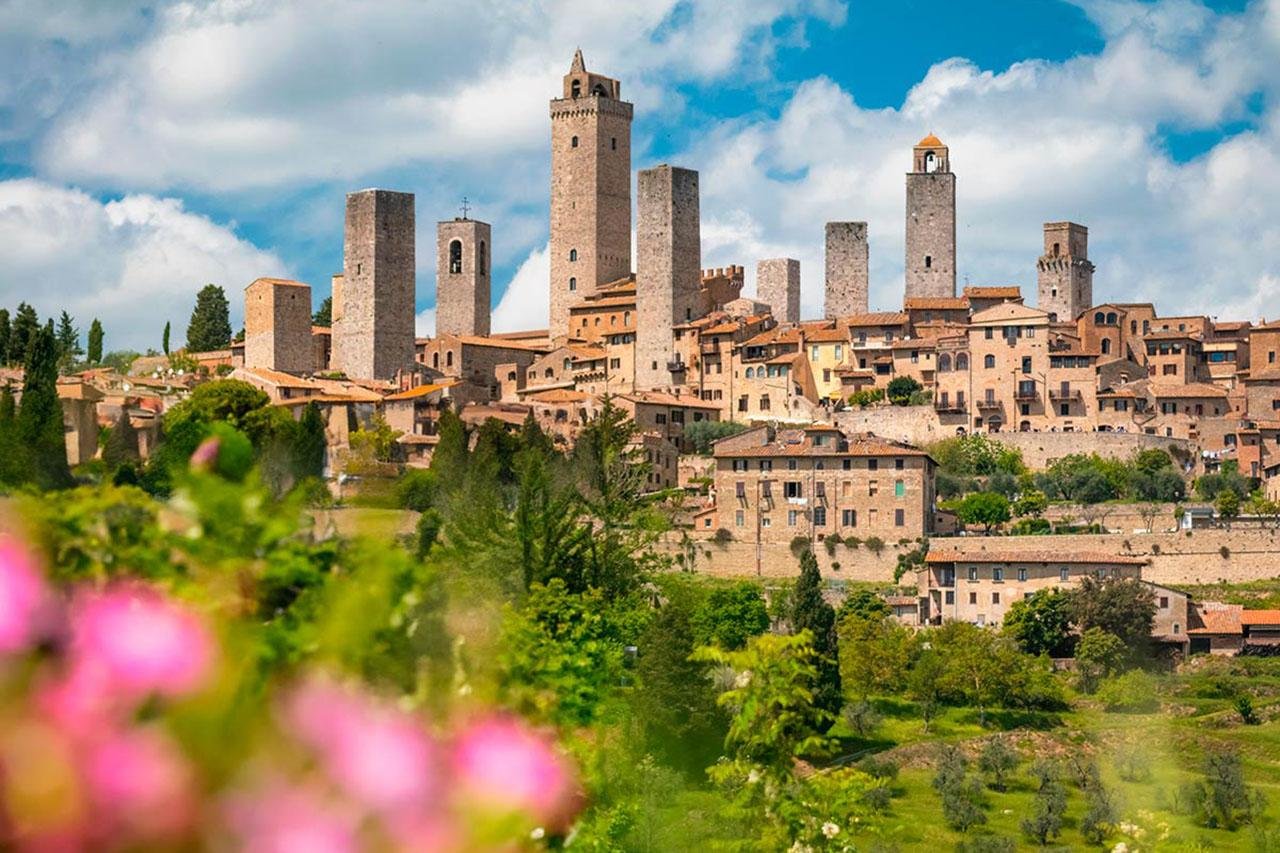 Tuscan Winery & San Gimignano Day Trip from Livorno