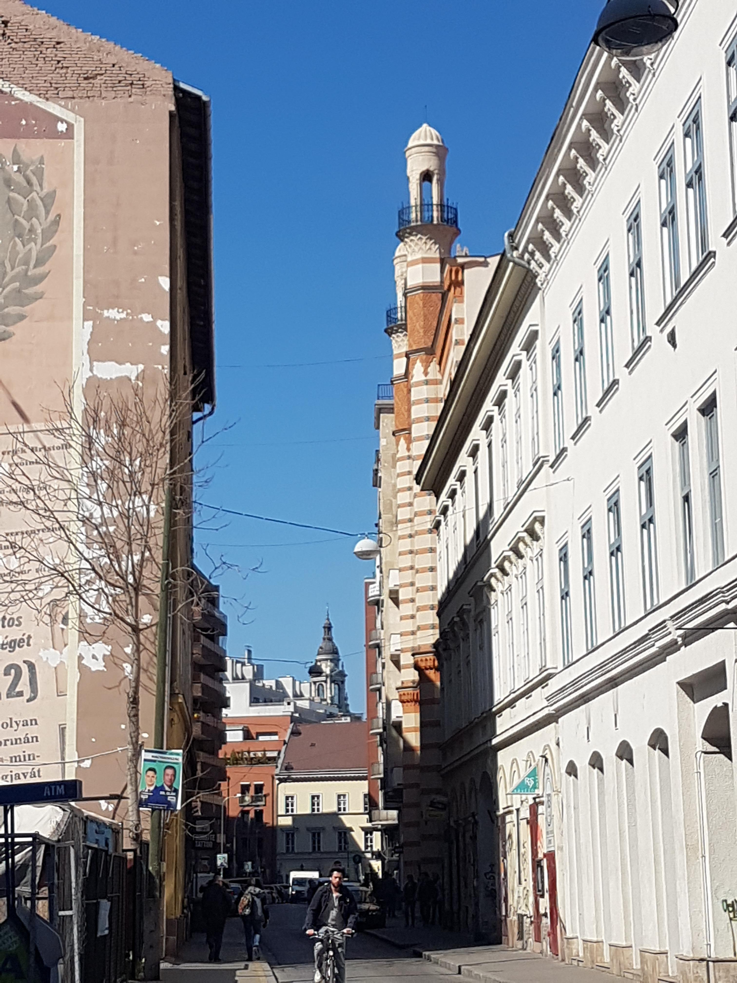 quarter tour in Budapest — photo 15