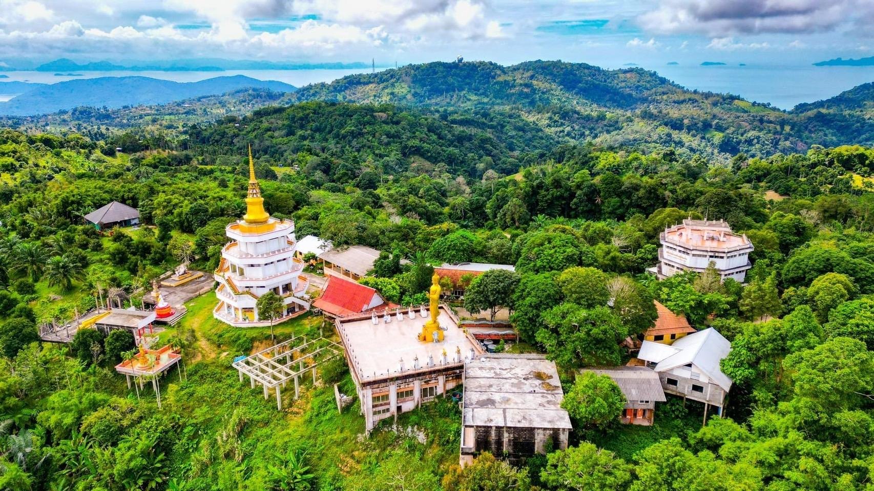 Koh Samui Jungle Adventure: Elephant Sanctuary & Waterfalls