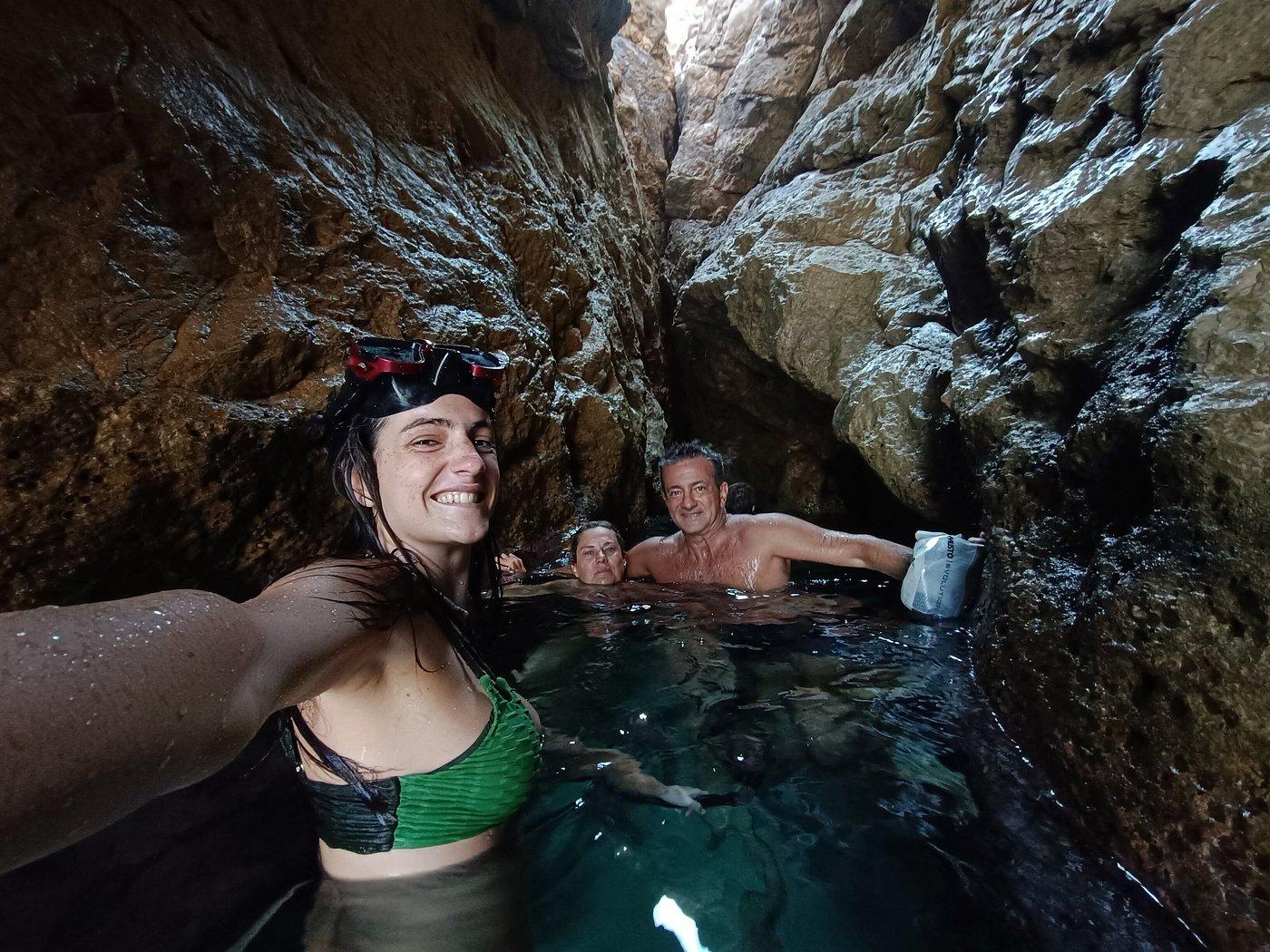 Dubrovnik: Elaphiti Islands Speedboat Tour with Blue Cave & Sunj Beach