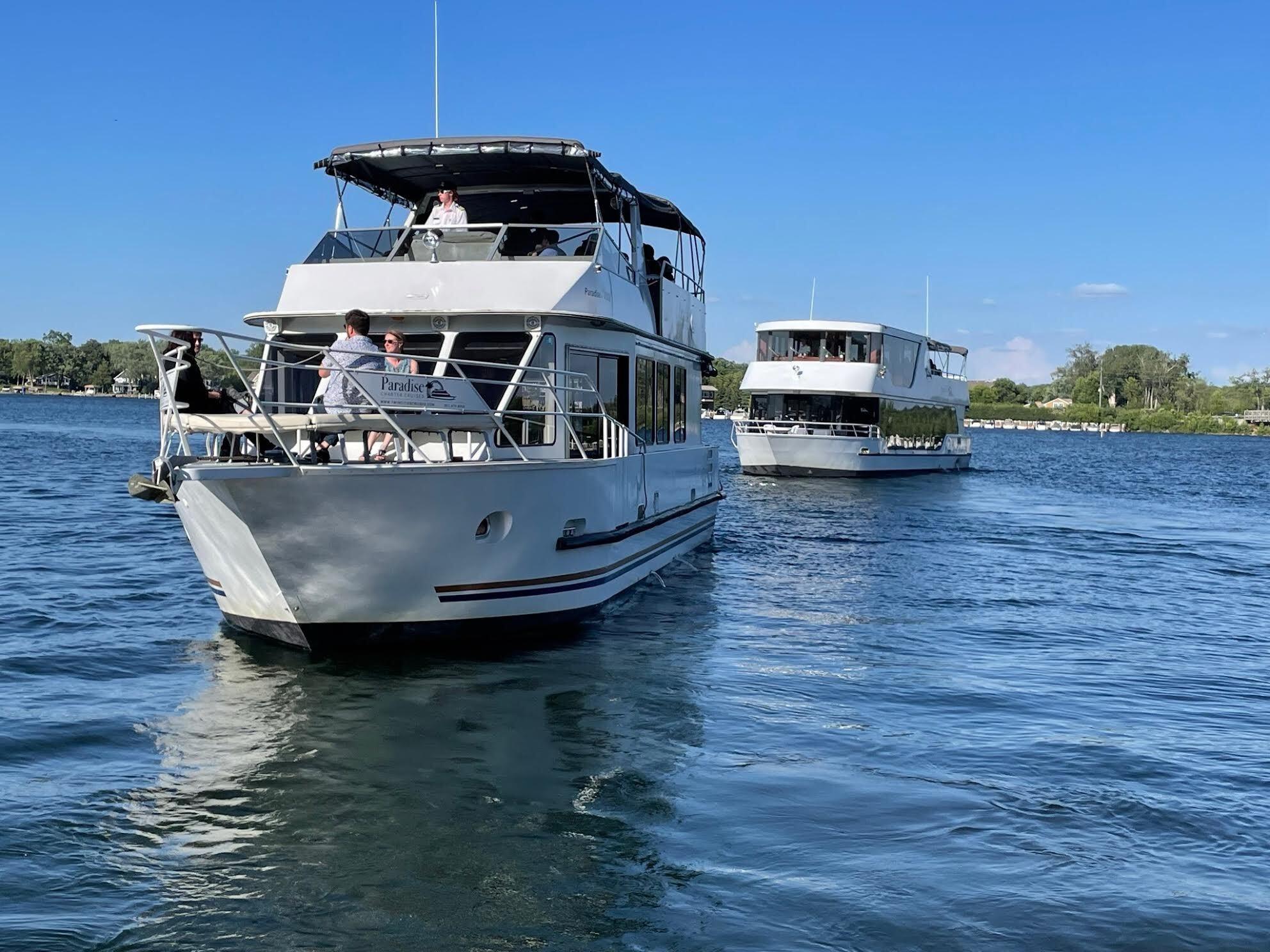 Lake Minnetonka Narrated Yacht Cruise