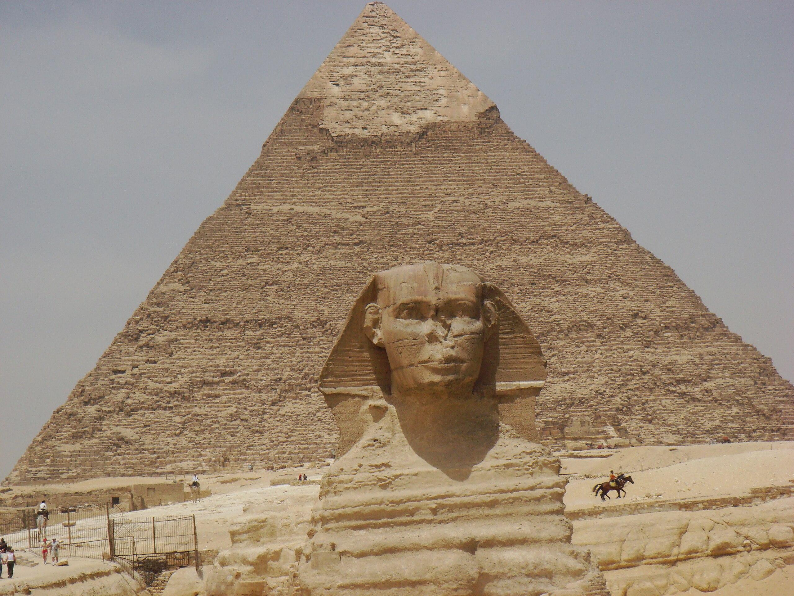 Cairo & Giza Full-Day Expedition from Hurghada