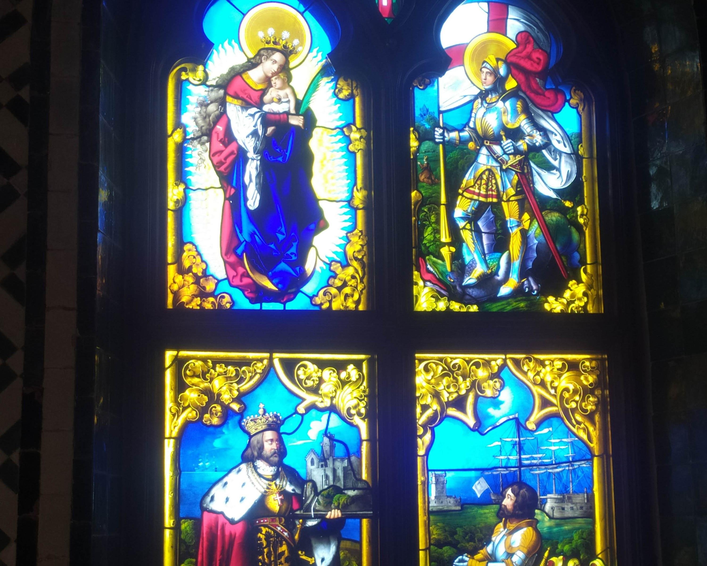 Private Day Tour from Lisbon: Fátima Pilgrimage & Sintra's Royal Palaces
