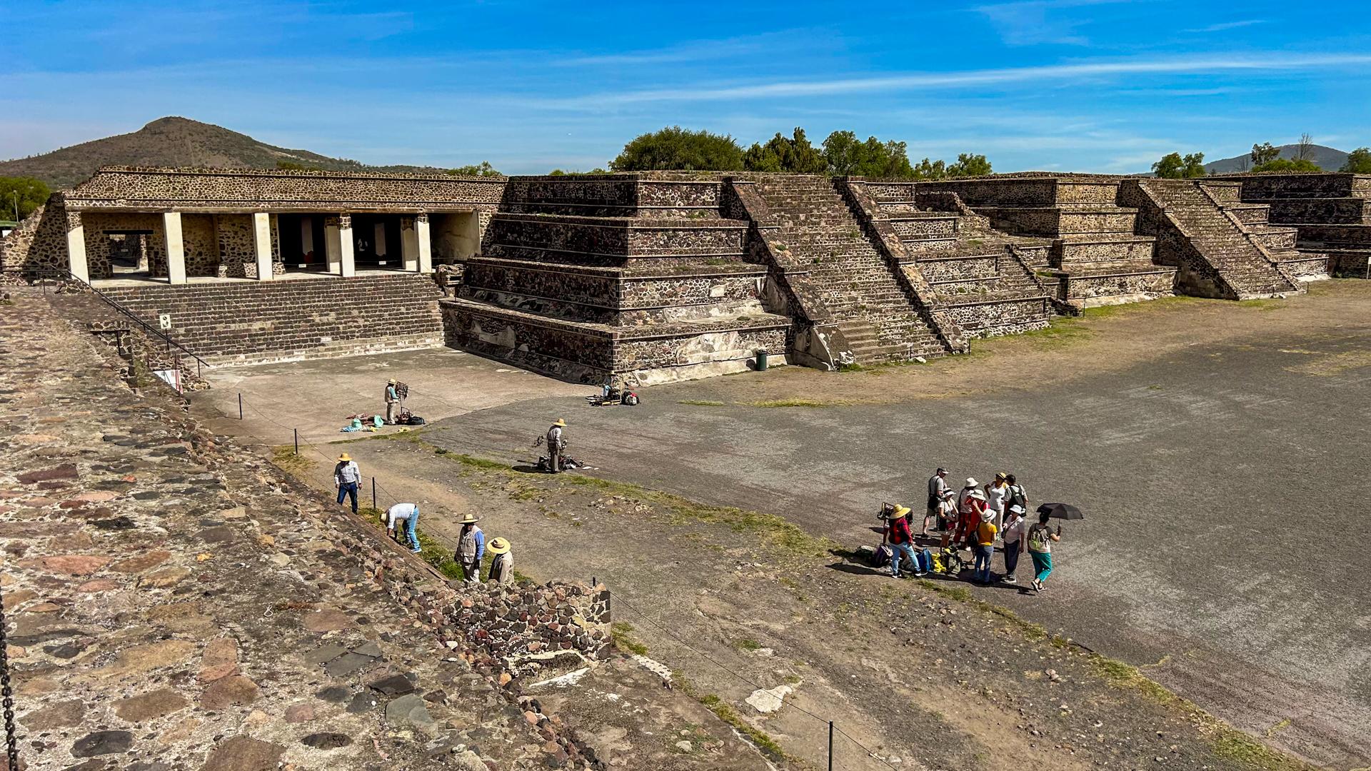 Teotihuacan Early Access Guided Tour