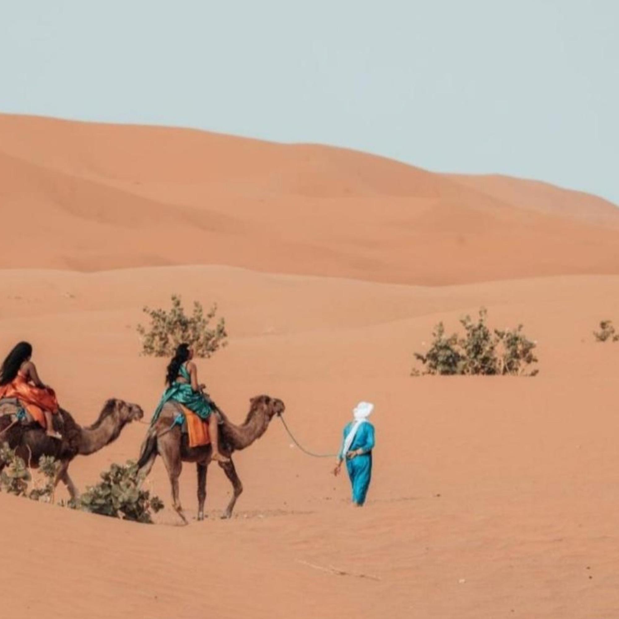 Merzouga Sahara Overnight: Camel Trek & Luxury Desert Camp