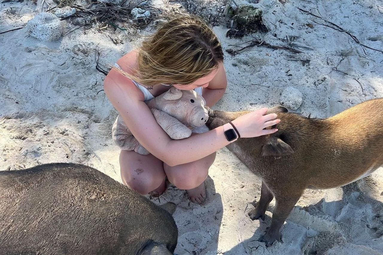Private Longtail Boat Tour: Koh Madsum Pig Island & Snorkeling