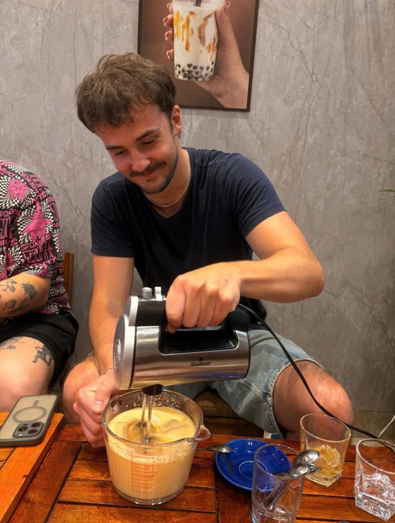 coffee tour in Hanoi — photo 68