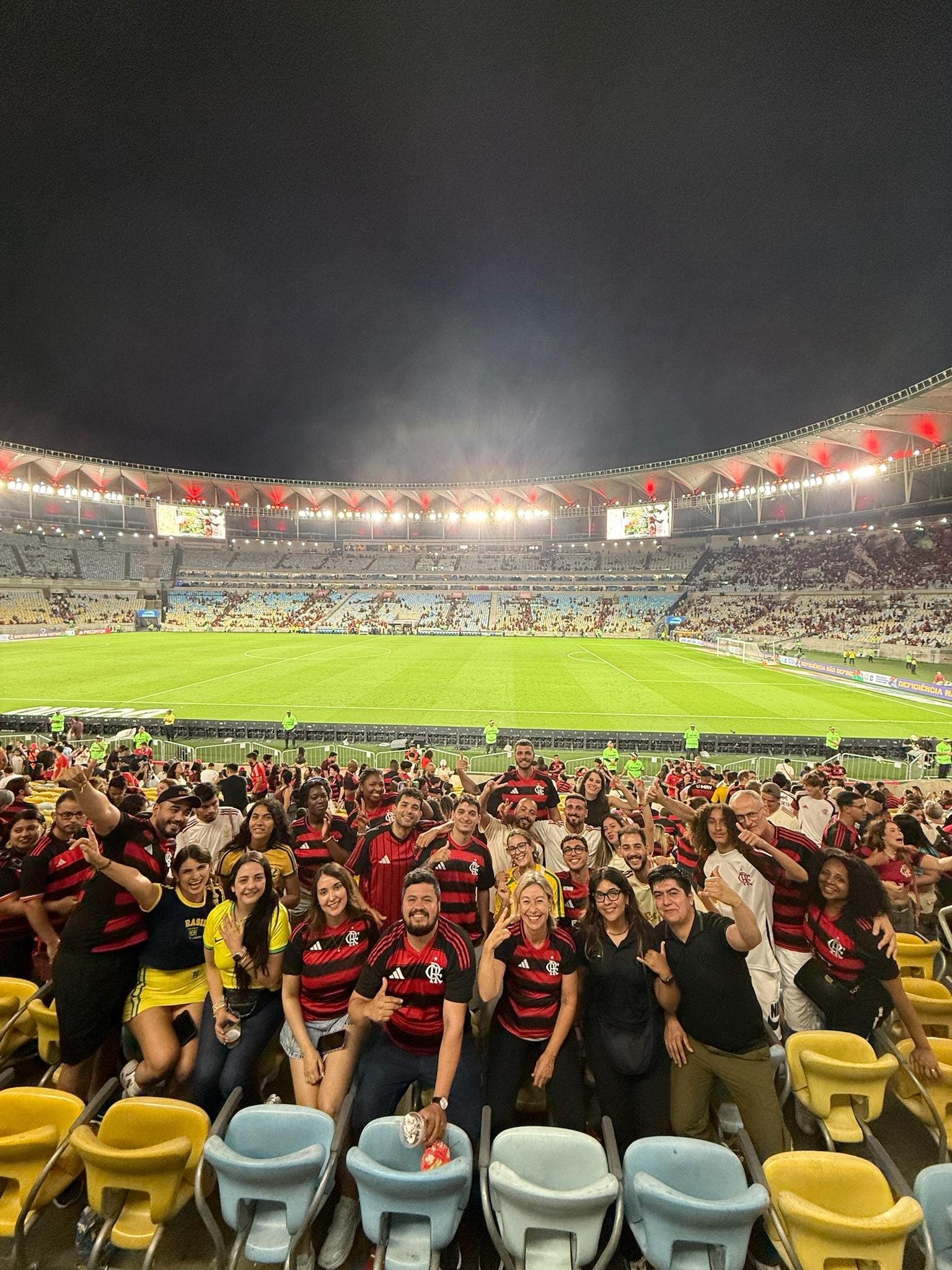Rio de Janeiro: Live Maracanã Football Match Experience with Private Transfer