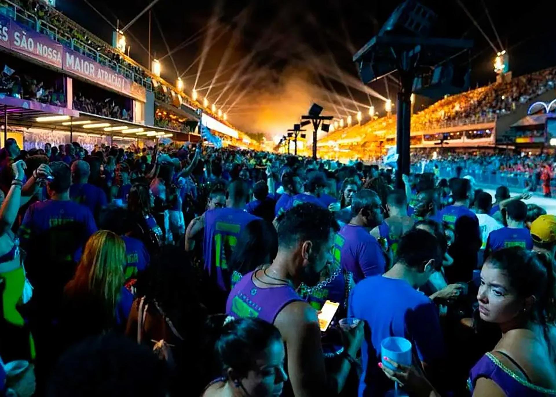 Rio de Janeiro Carnival 2027: VIP Sambadrome Suite Experience