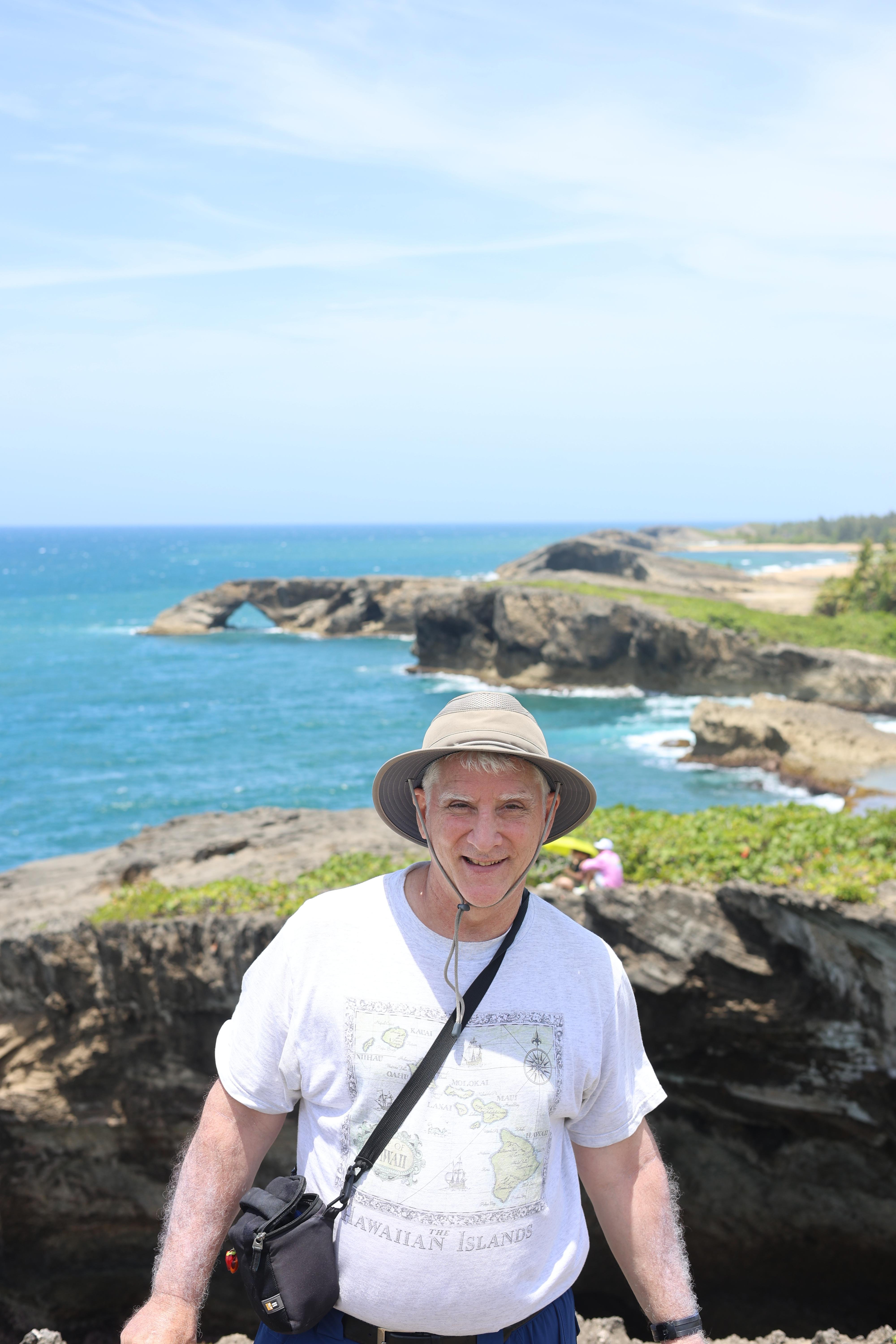Puerto Rico All-in-One: Waterfalls, Cueva del Indio & Beach Tour