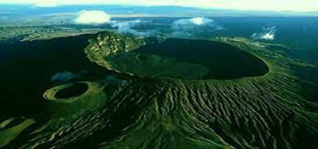 Mount Longonot Day Hike & Lake Naivasha Boat Safari from Nairobi