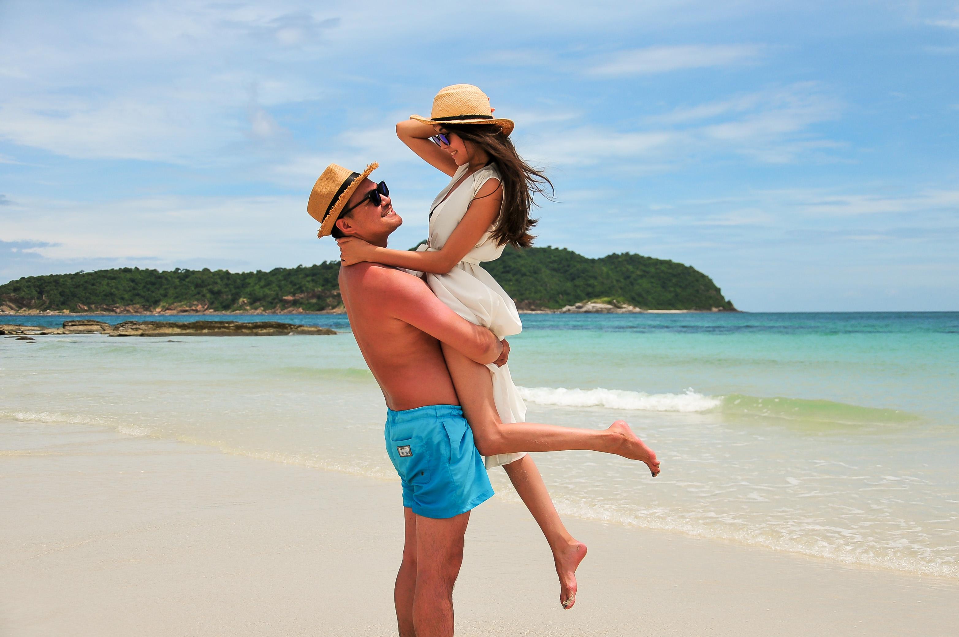 Pattaya: Exclusive 3-Island Luxury Catamaran Cruise