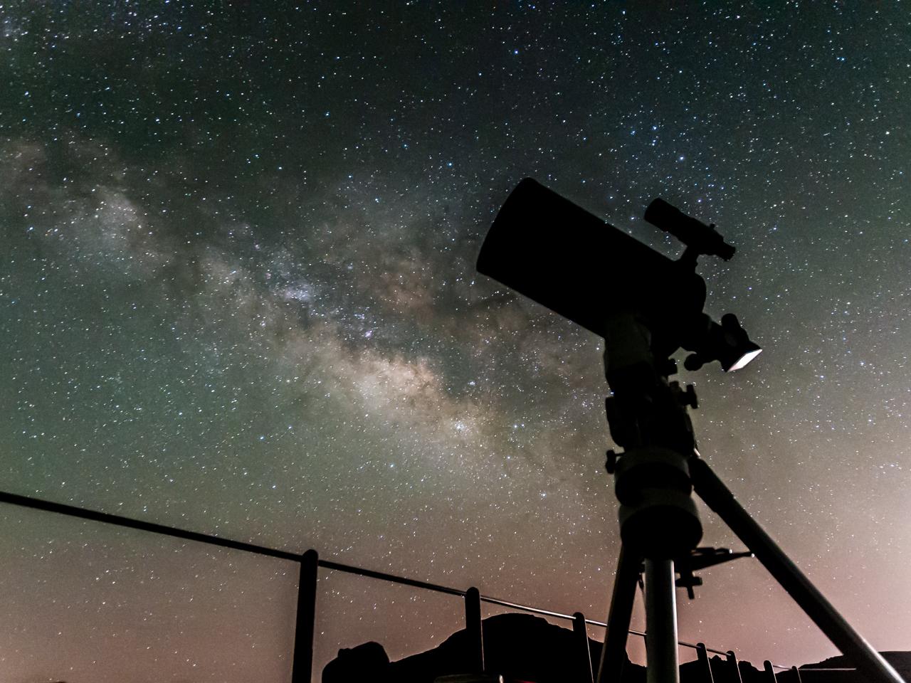 Teide National Park Stargazing with an Astrophysicist