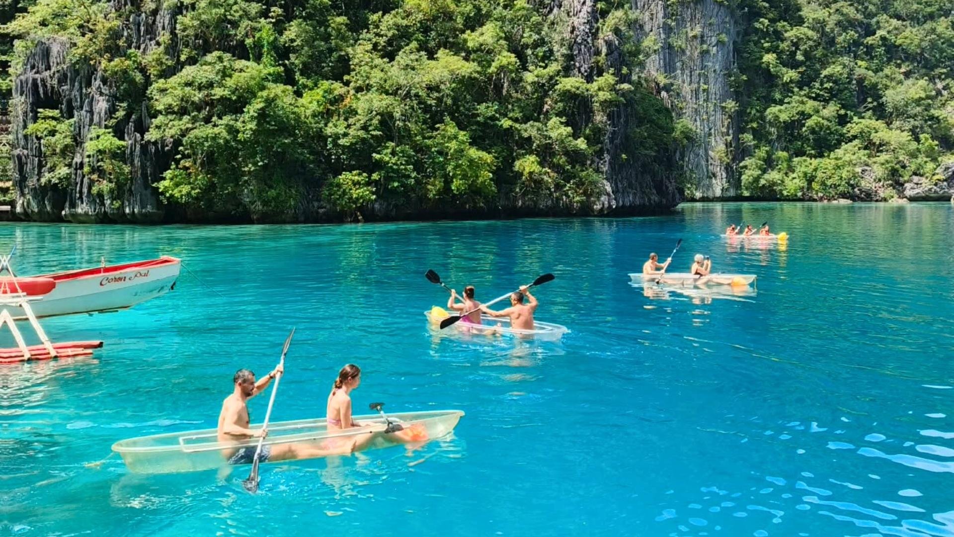 Coron Ultimate Island-Hopping Tour: 7 Stops with Lunch & Transfers