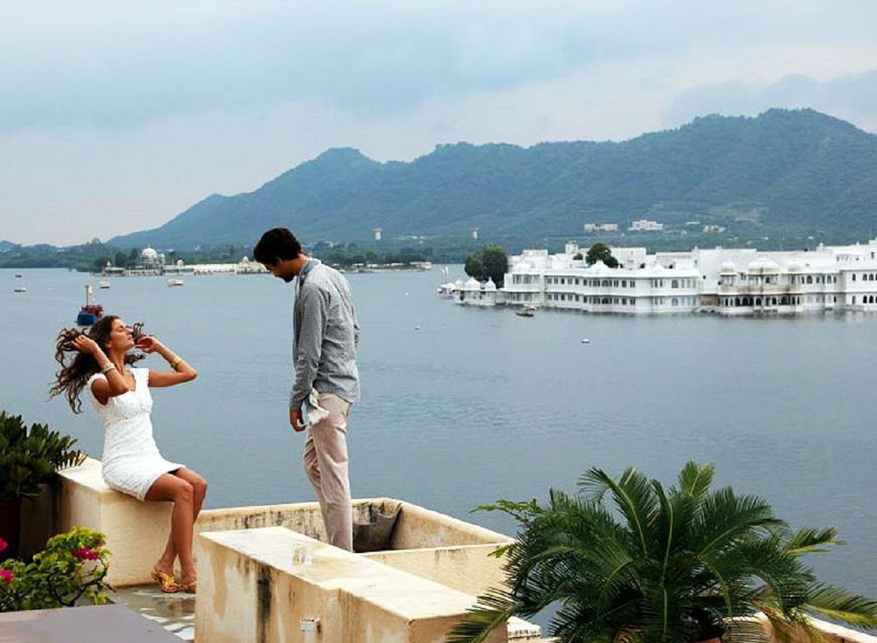 Udaipur Private Full-Day Sightseeing Experience