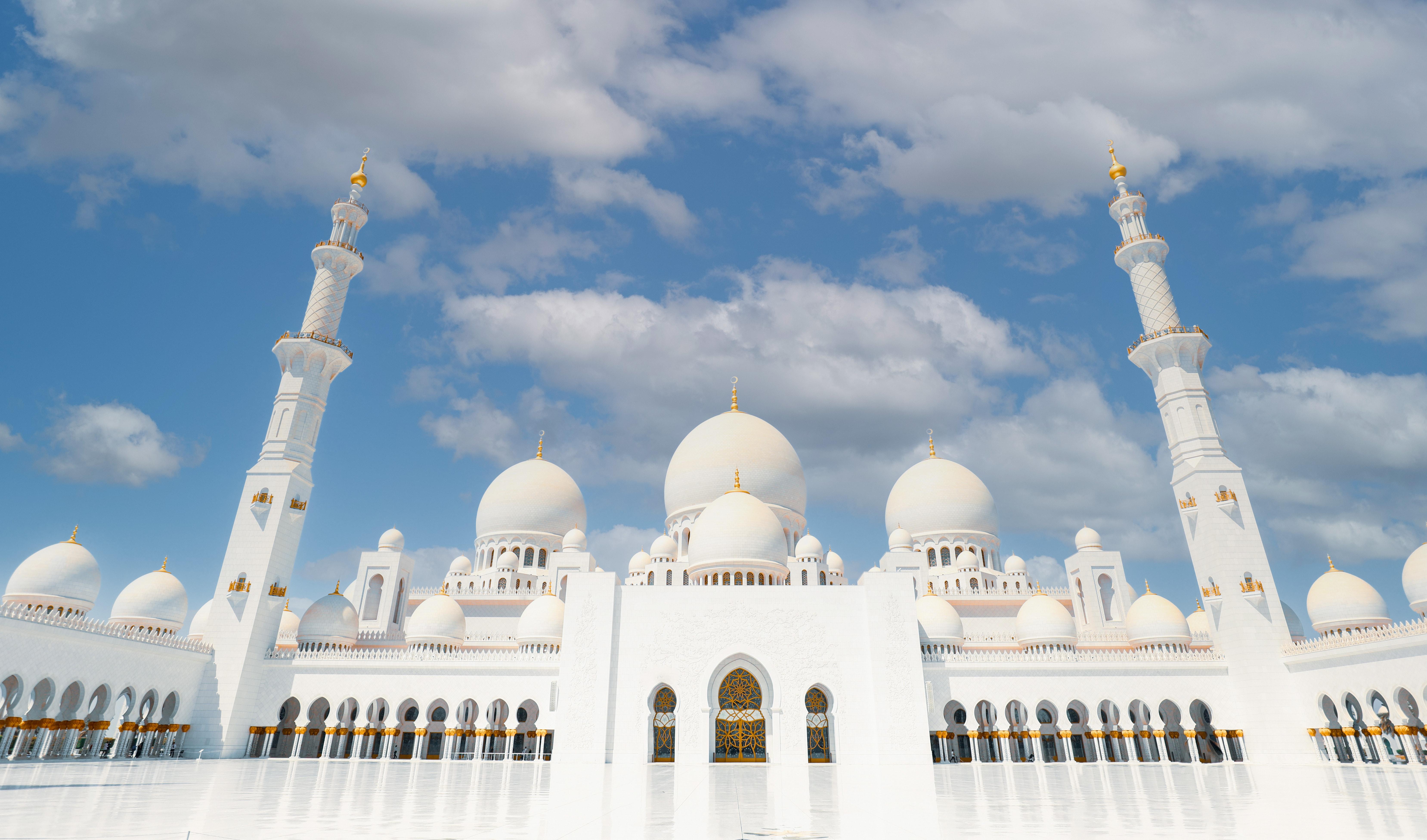 Sheikh Zayed Grand Mosque Professional Photo Tour – Abu Dhabi