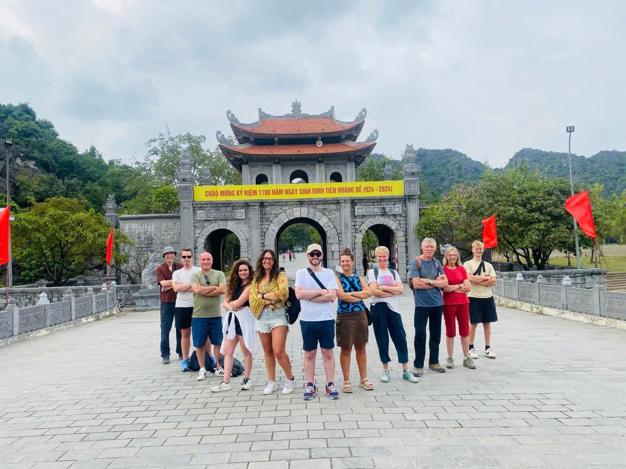 Ninh Binh Full-Day: Trang An Boat, Bai Dinh, Hoa Lu & Mua Cave Sunset