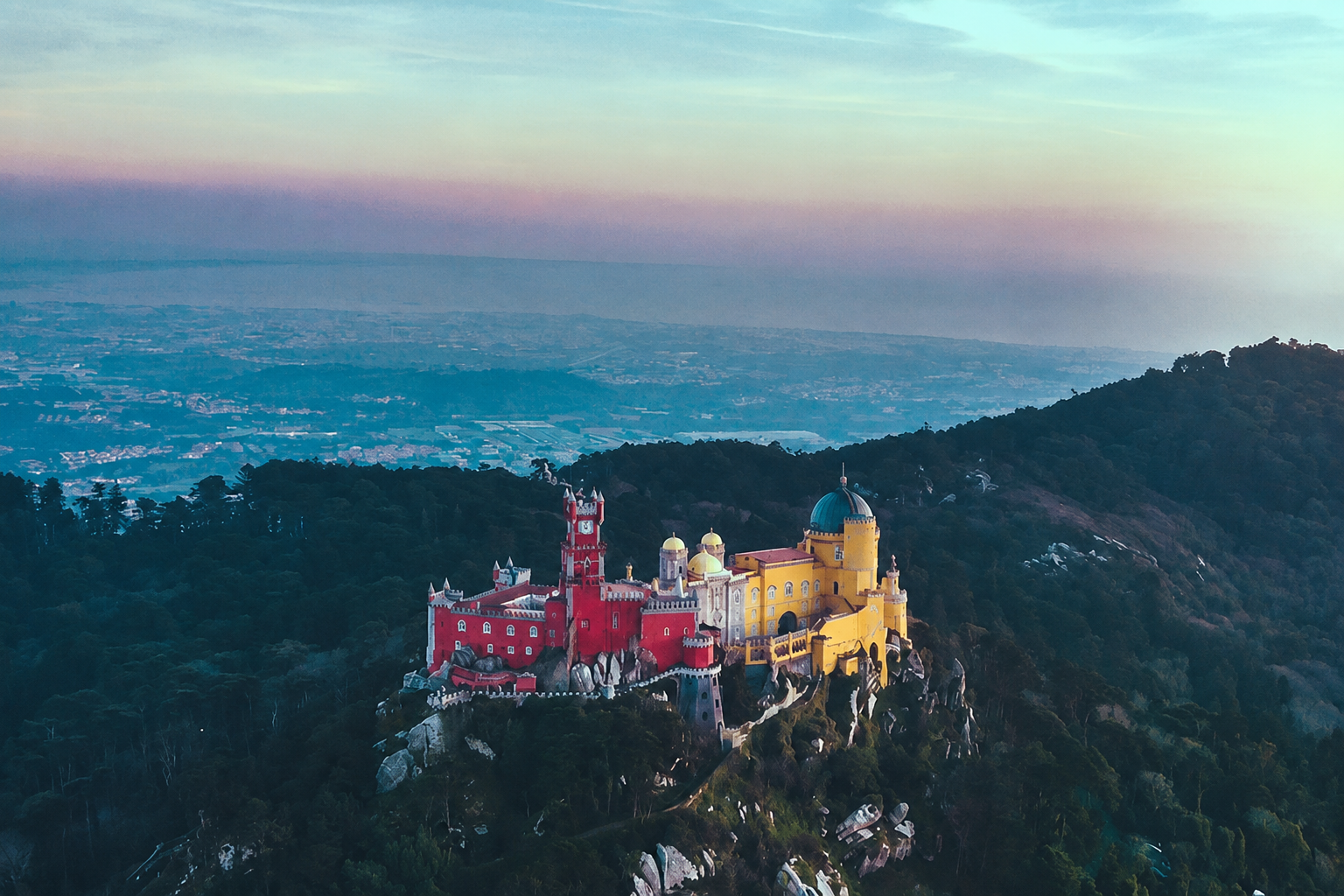 Sintra Half-Day: Pena Palace & Quinta da Regaleira Tour
