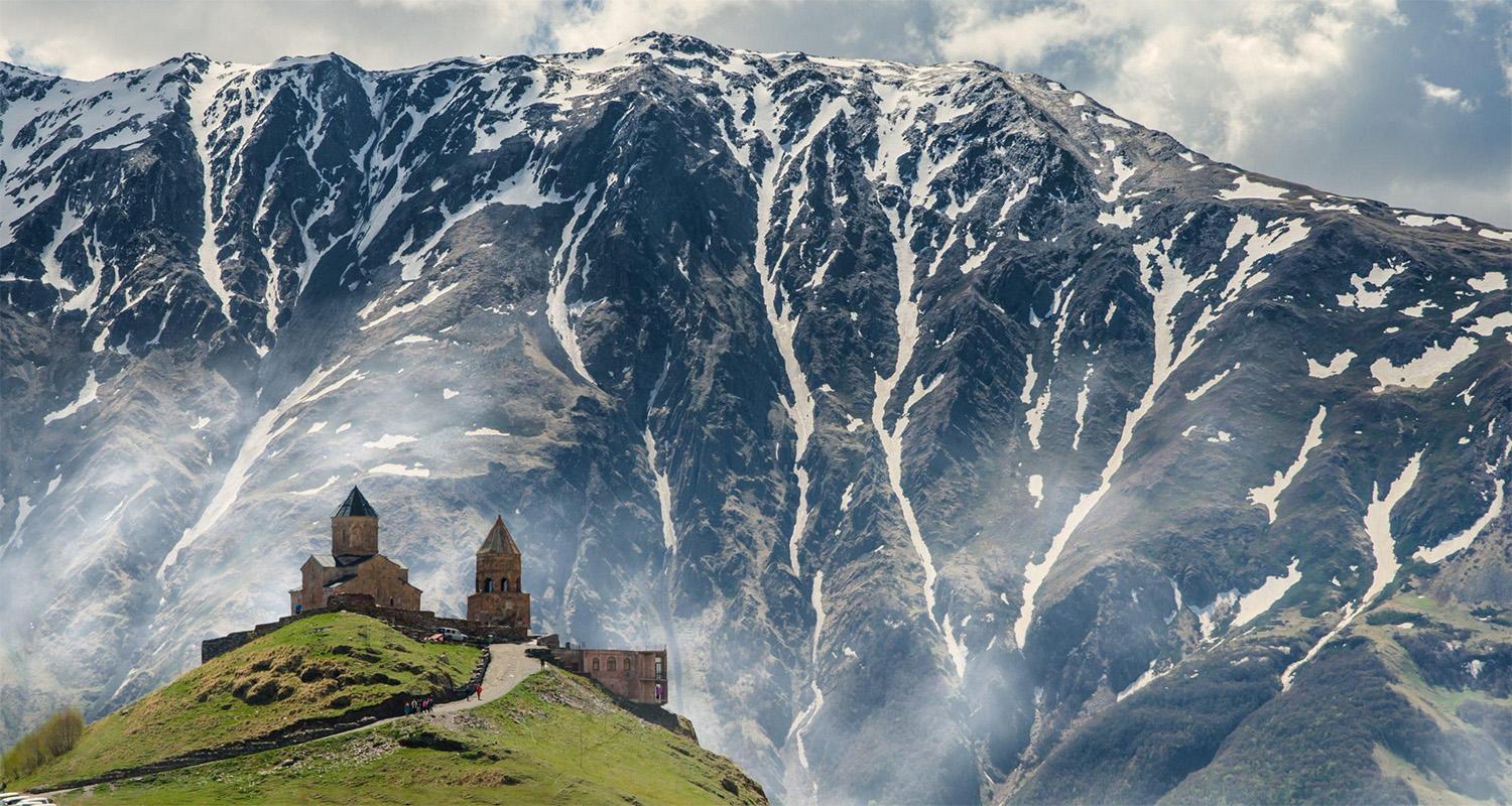 2-Day Kazbegi Mountain Escape with Overnight Stay