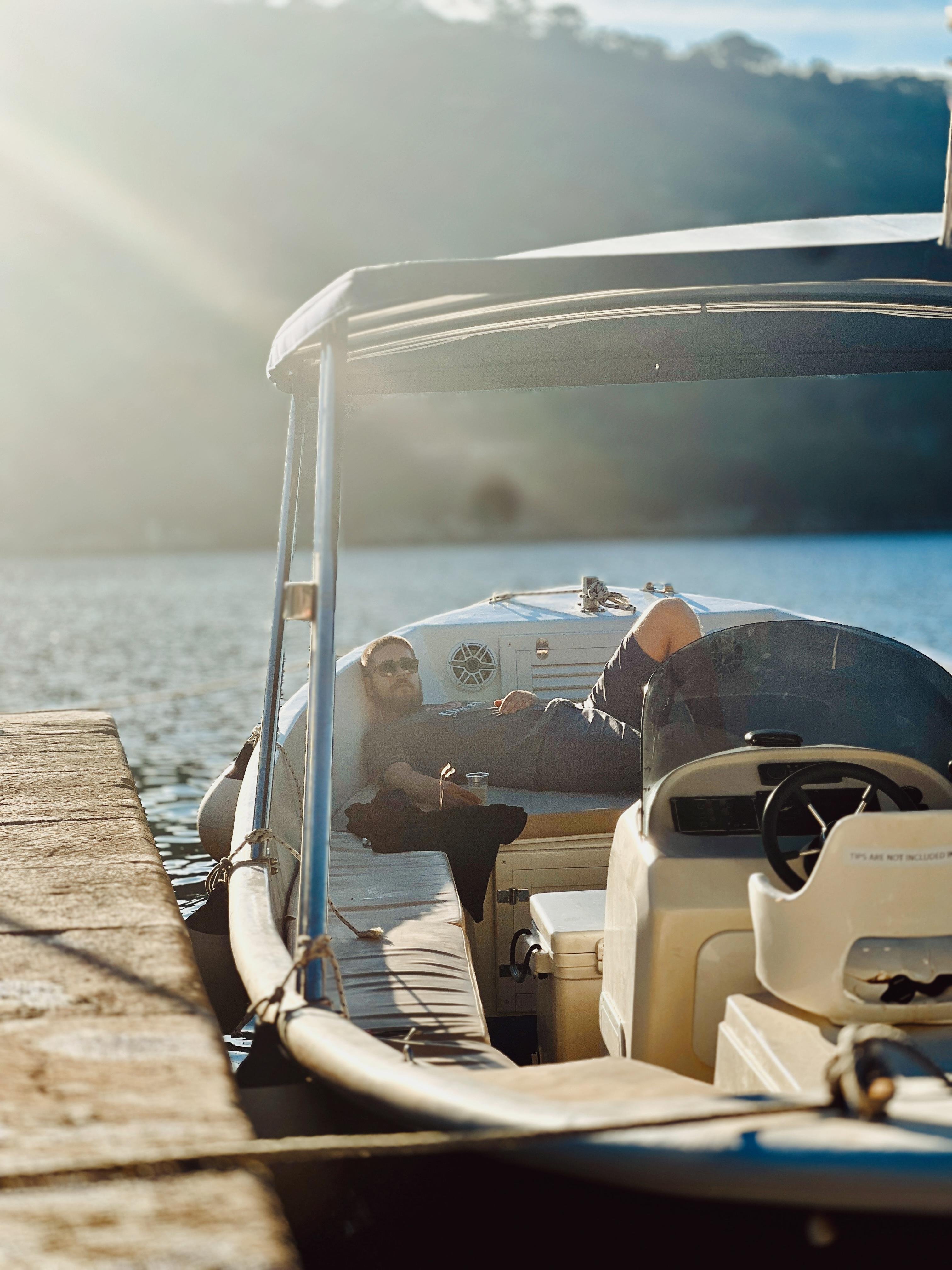 Private Leut Boat Tour: Dubrovnik Caves & Islands
