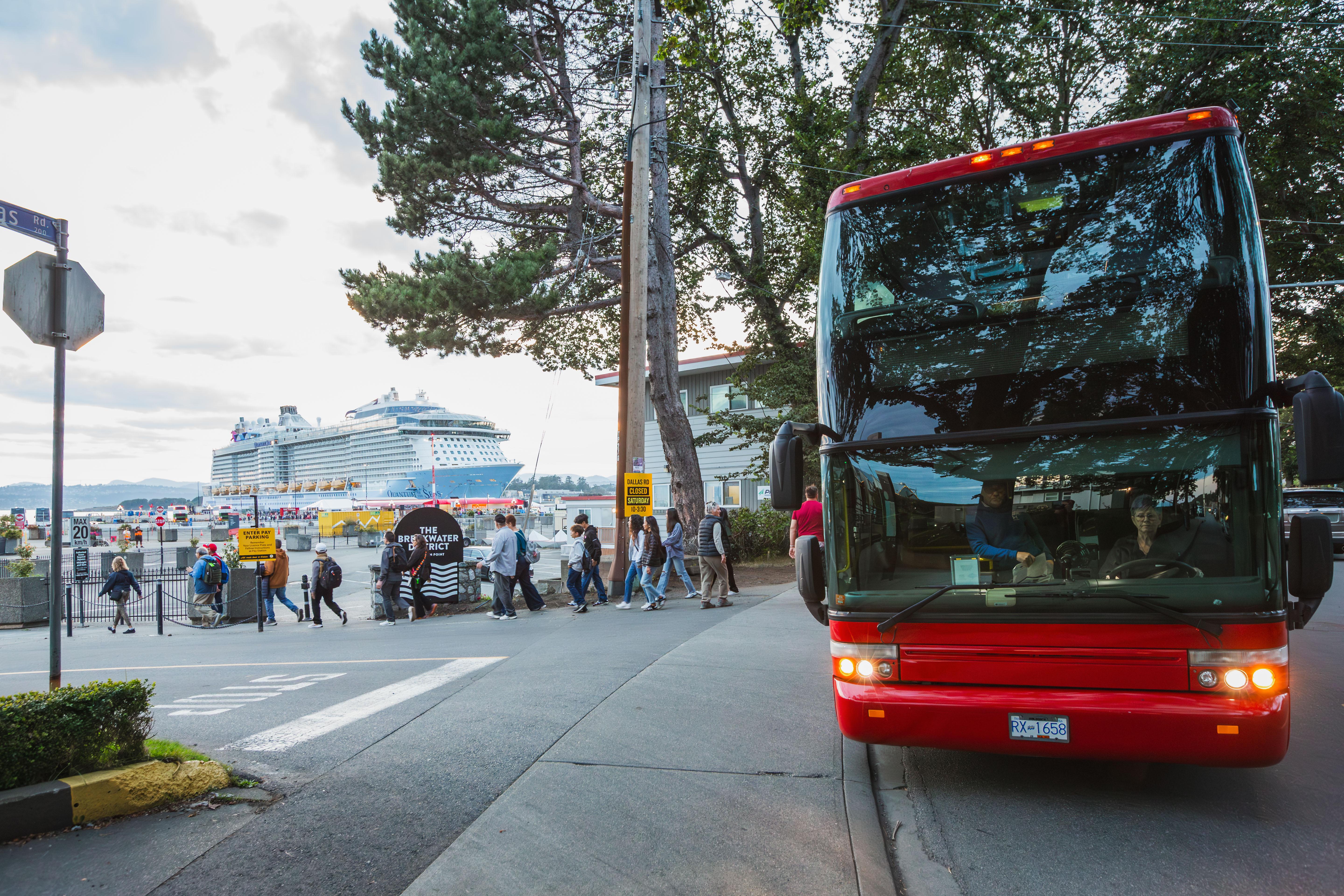 Victoria Open-Top Double-Decker Hop-On-Hop-Off Tour