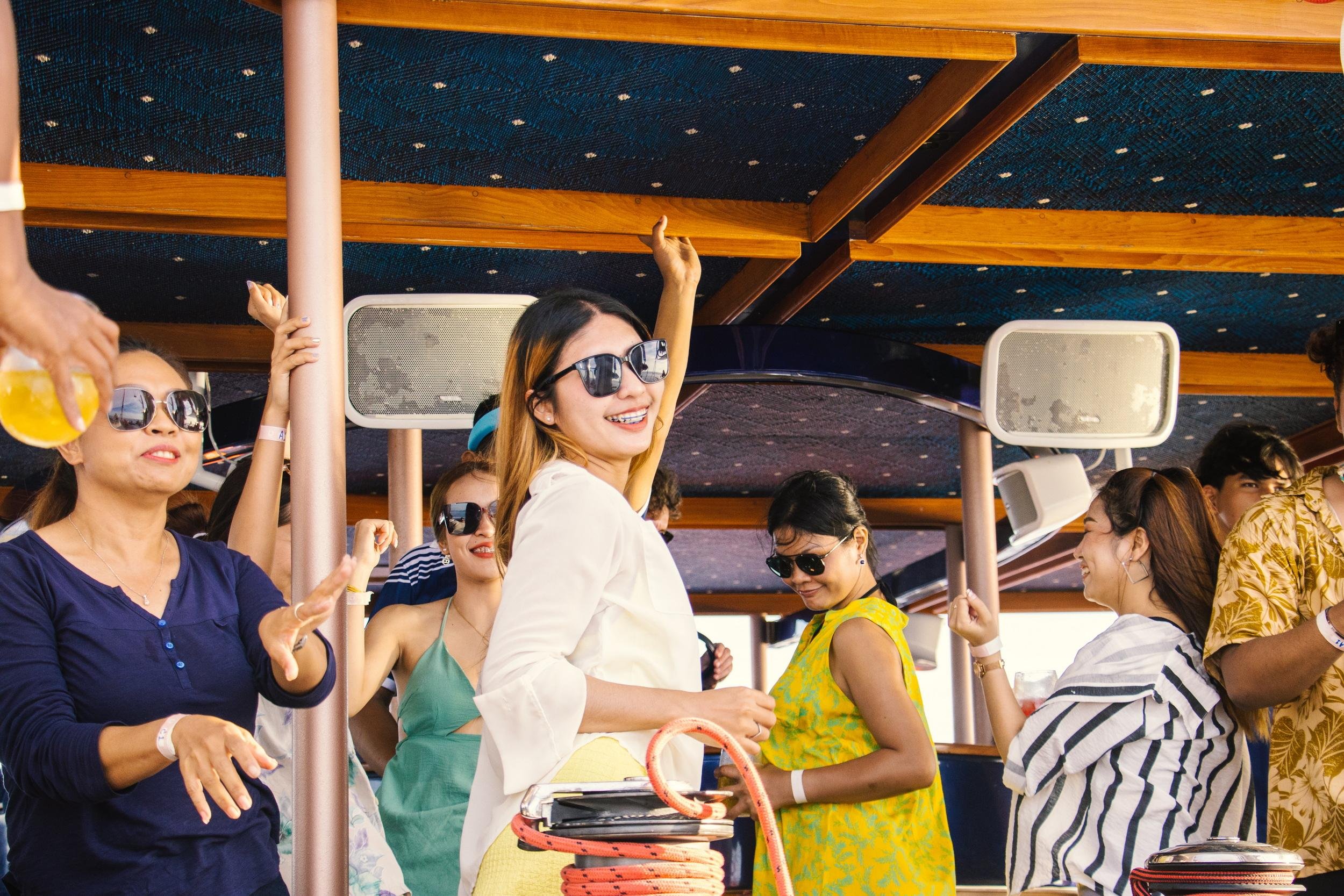 Phuket: Racha & Coral Island Luxury Yacht Day Trip