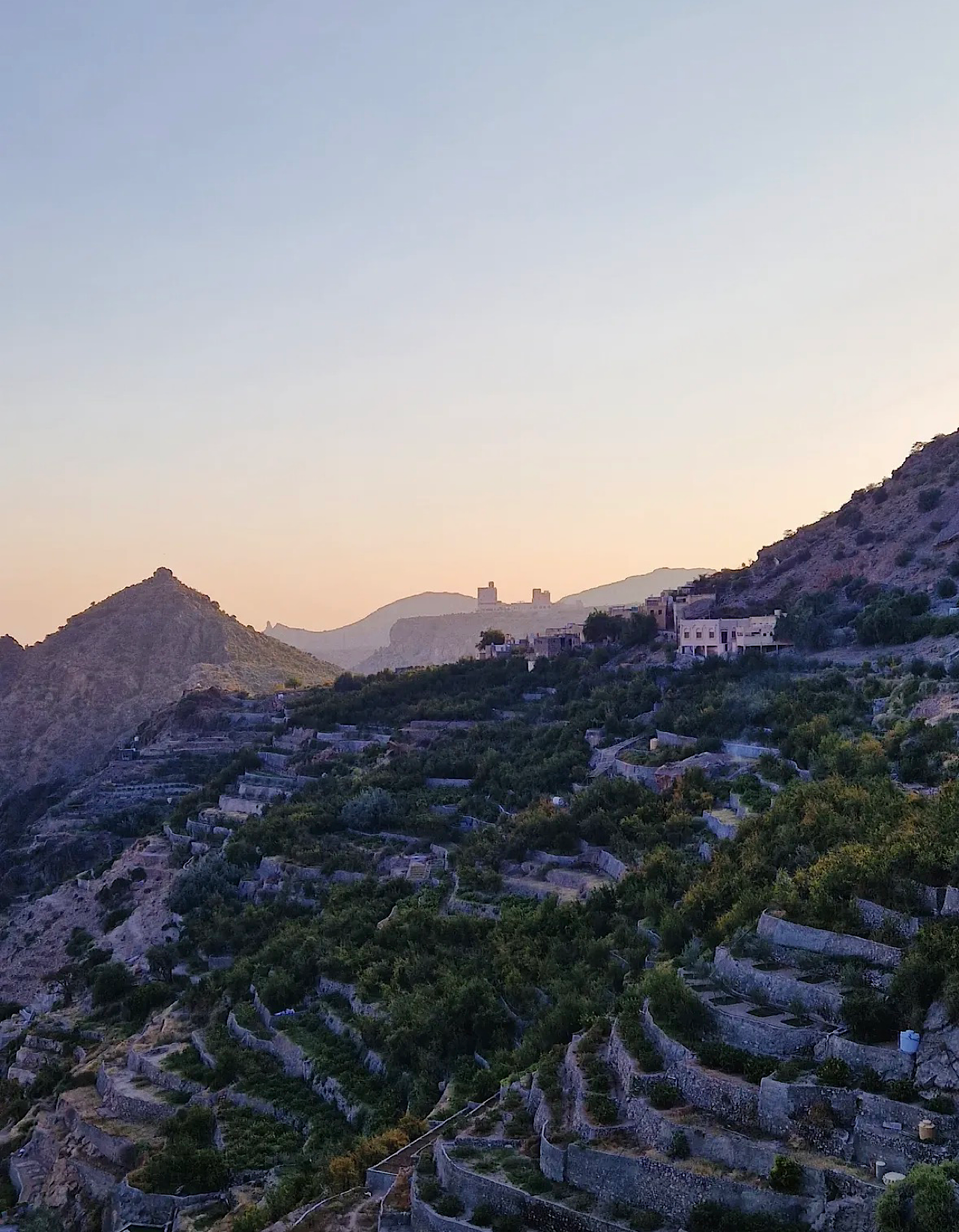 Nizwa Fort & Jabal Akhdar Mountain Adventure