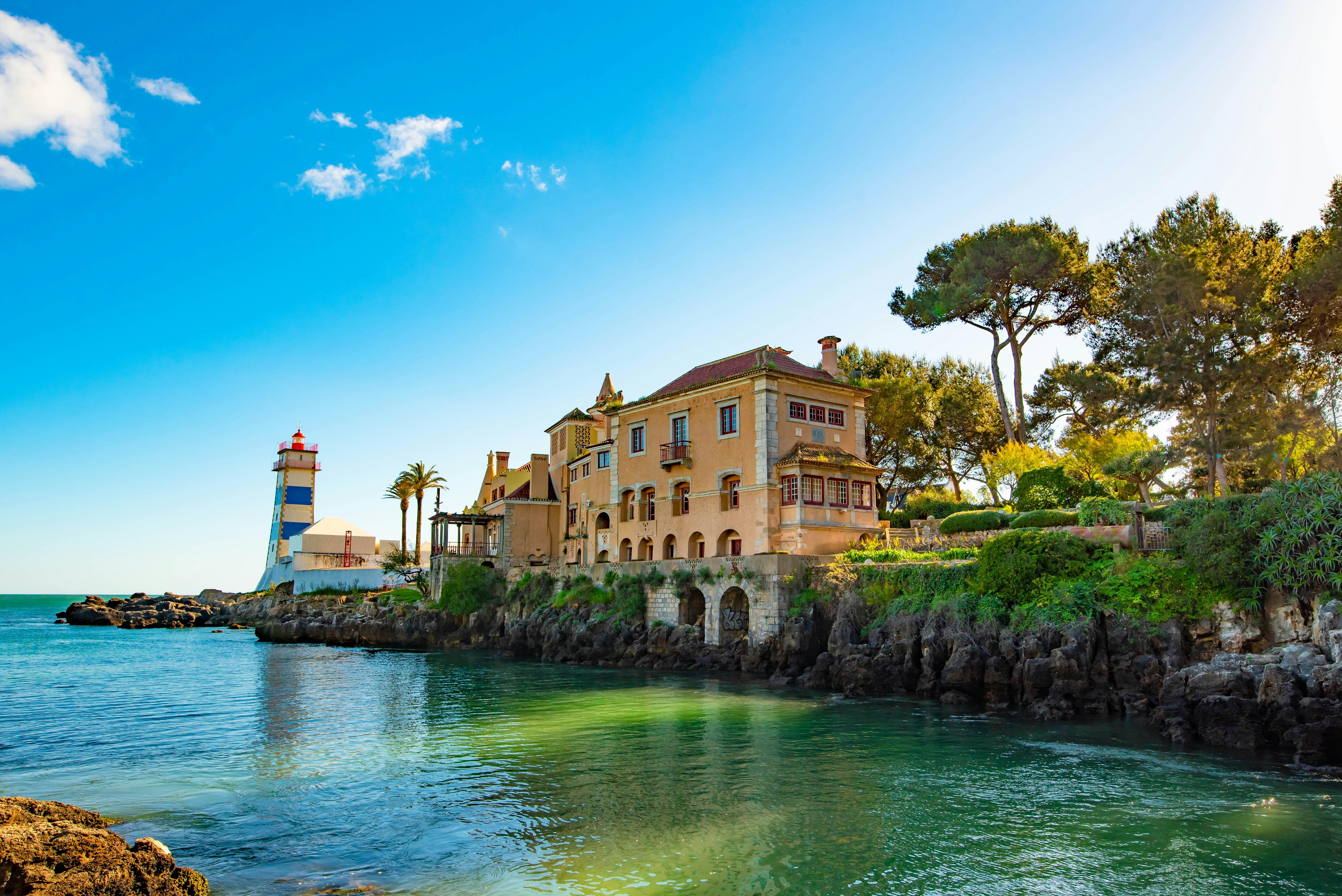 Sintra, Pena Palace, Regaleira, Cabo da Roca & Cascais Day Tour from Lisbon