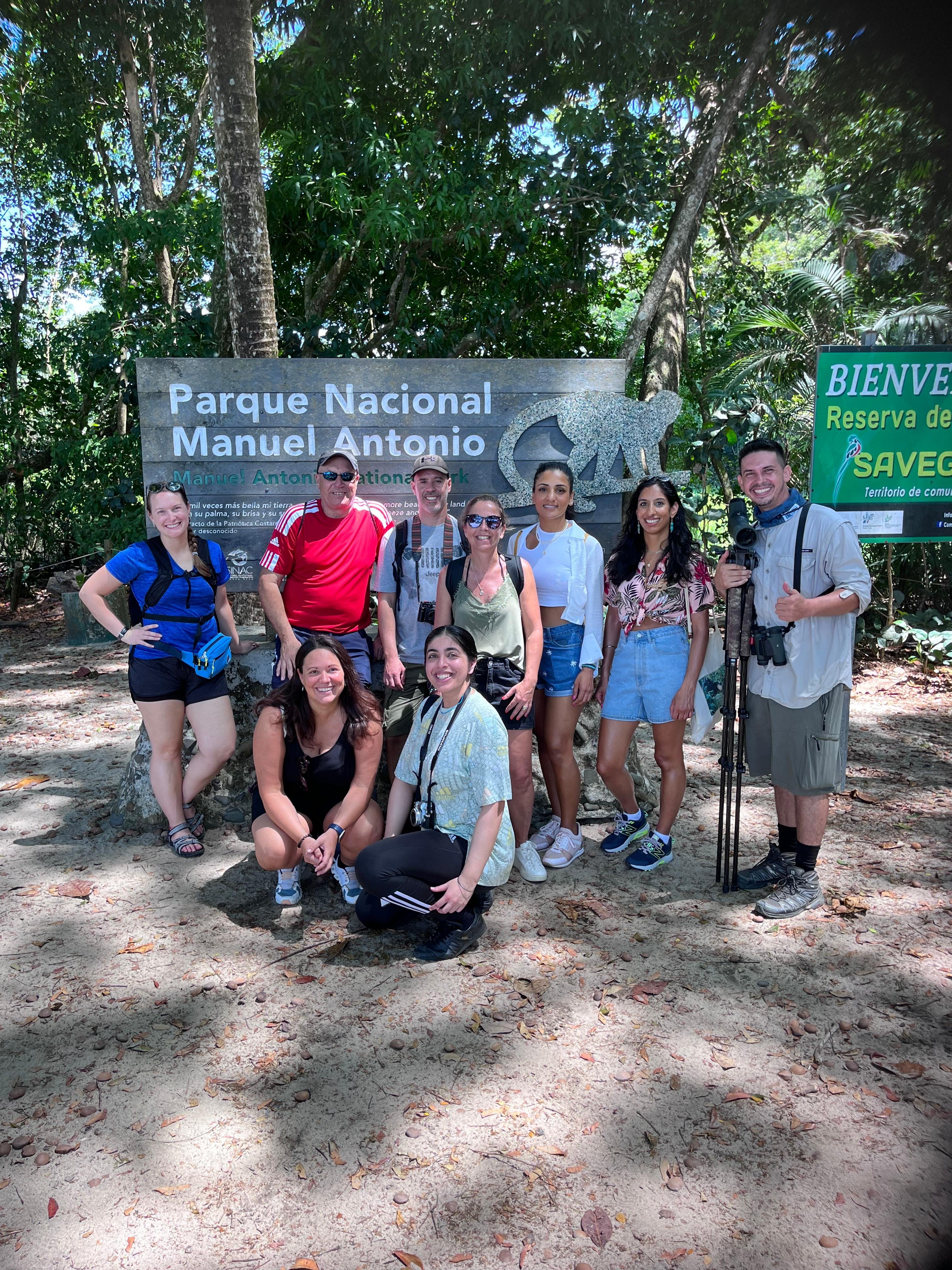Manuel Antonio Park, Ticket and pick up only or parking