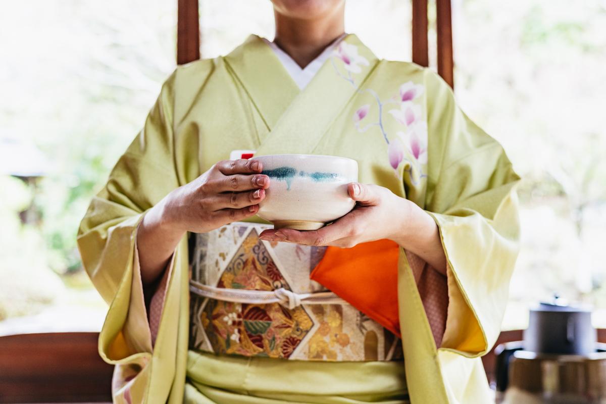 Kyoto Tea Ceremony in a Historic Garden Tea House near Kiyomizu-dera