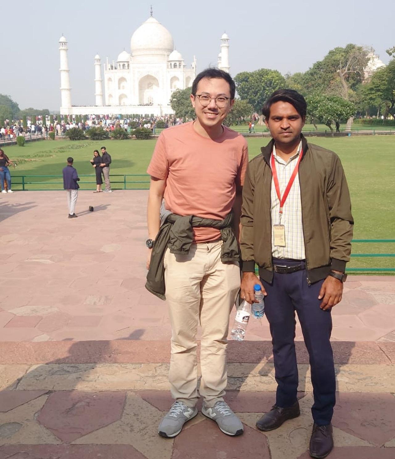 Taj Mahal Sunset Tour with Skip-the-Line Entry & Hotel Pickup