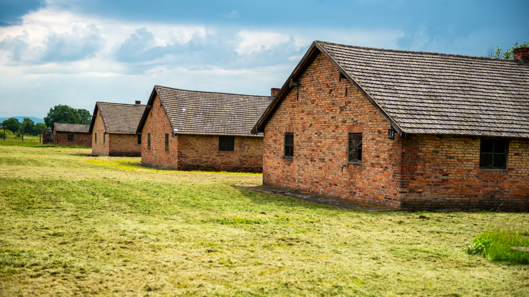 Auschwitz-Birkenau Guided Memorial Tour from Krakow