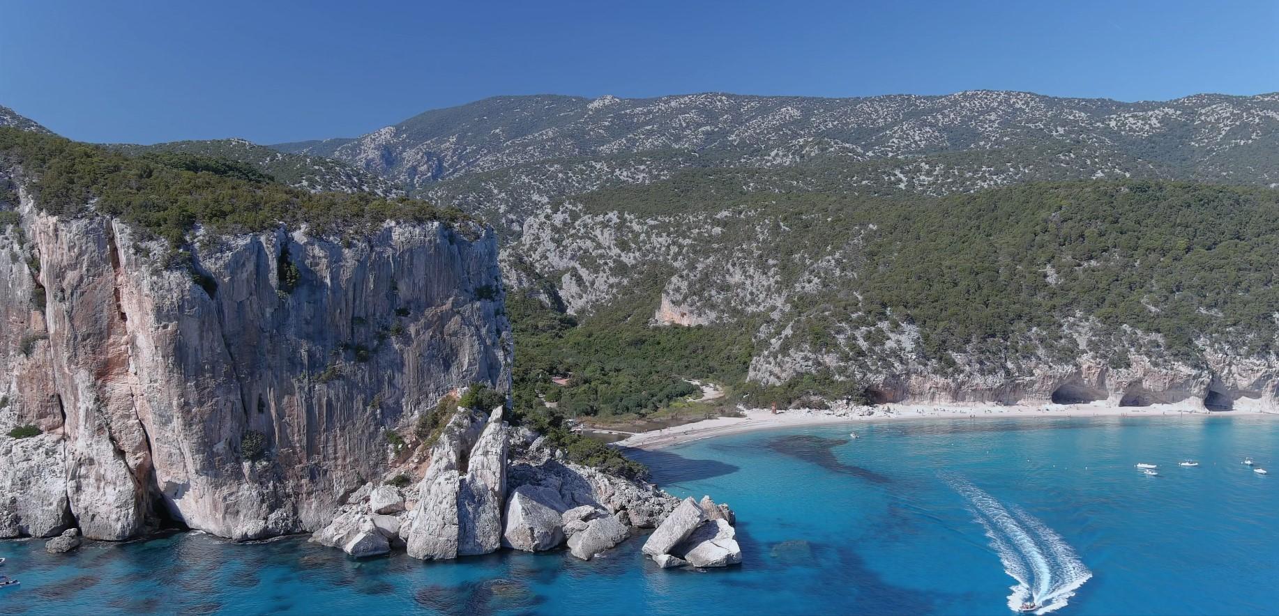 Cala Gonone: Boat ride to Cala Luna beach - the Gulf of Orosei, Sardinia