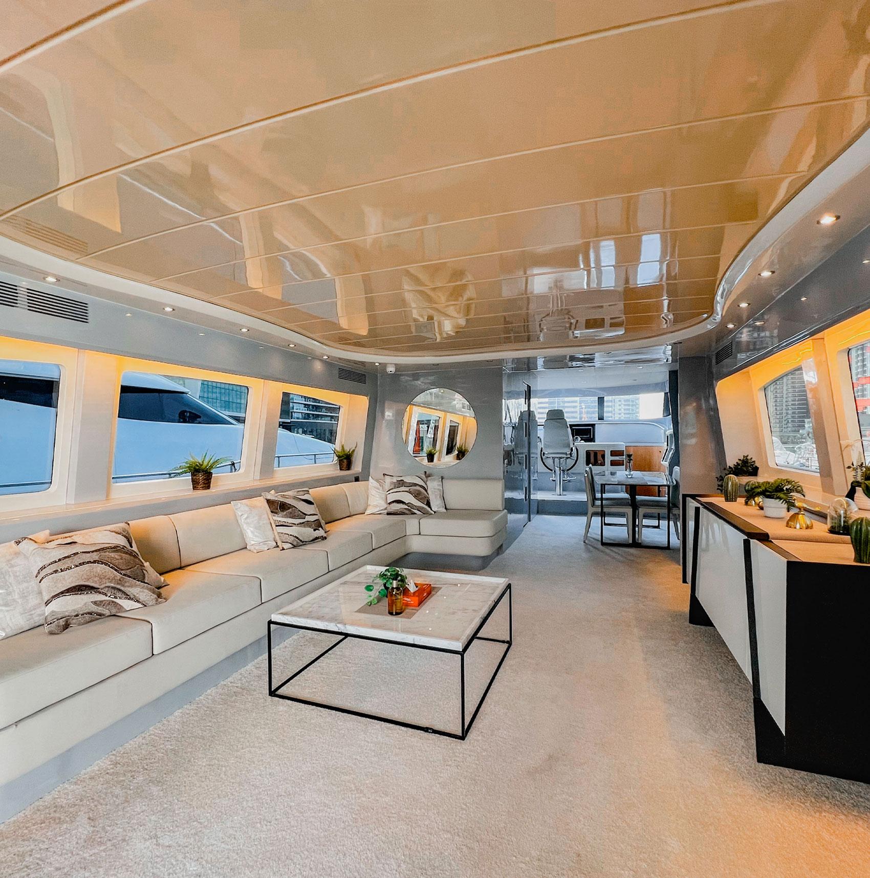Dubai Marina Luxury Yacht Cruise with Breakfast or BBQ