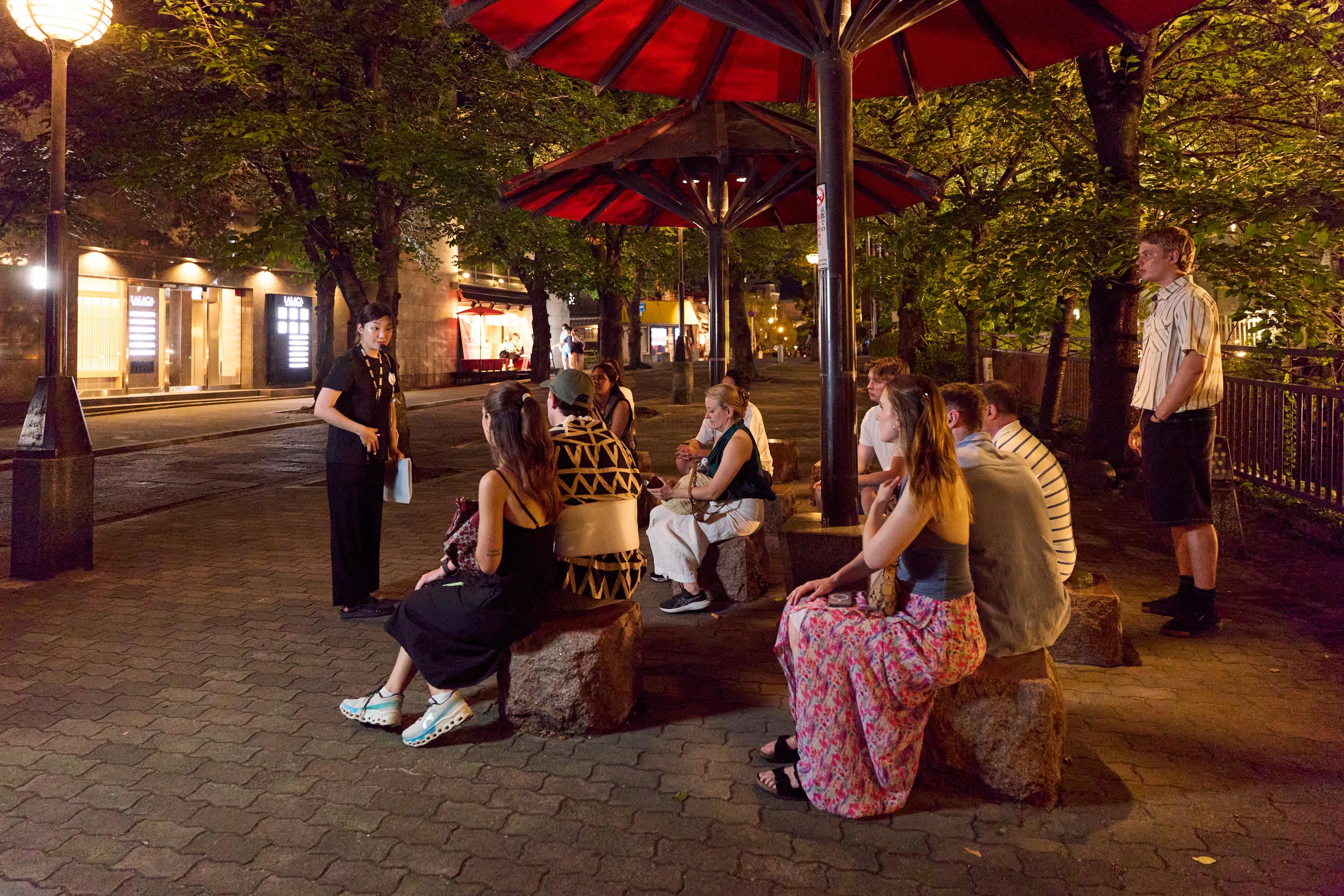 Kyoto: Evening Walking Tour of Gion’s Geisha District