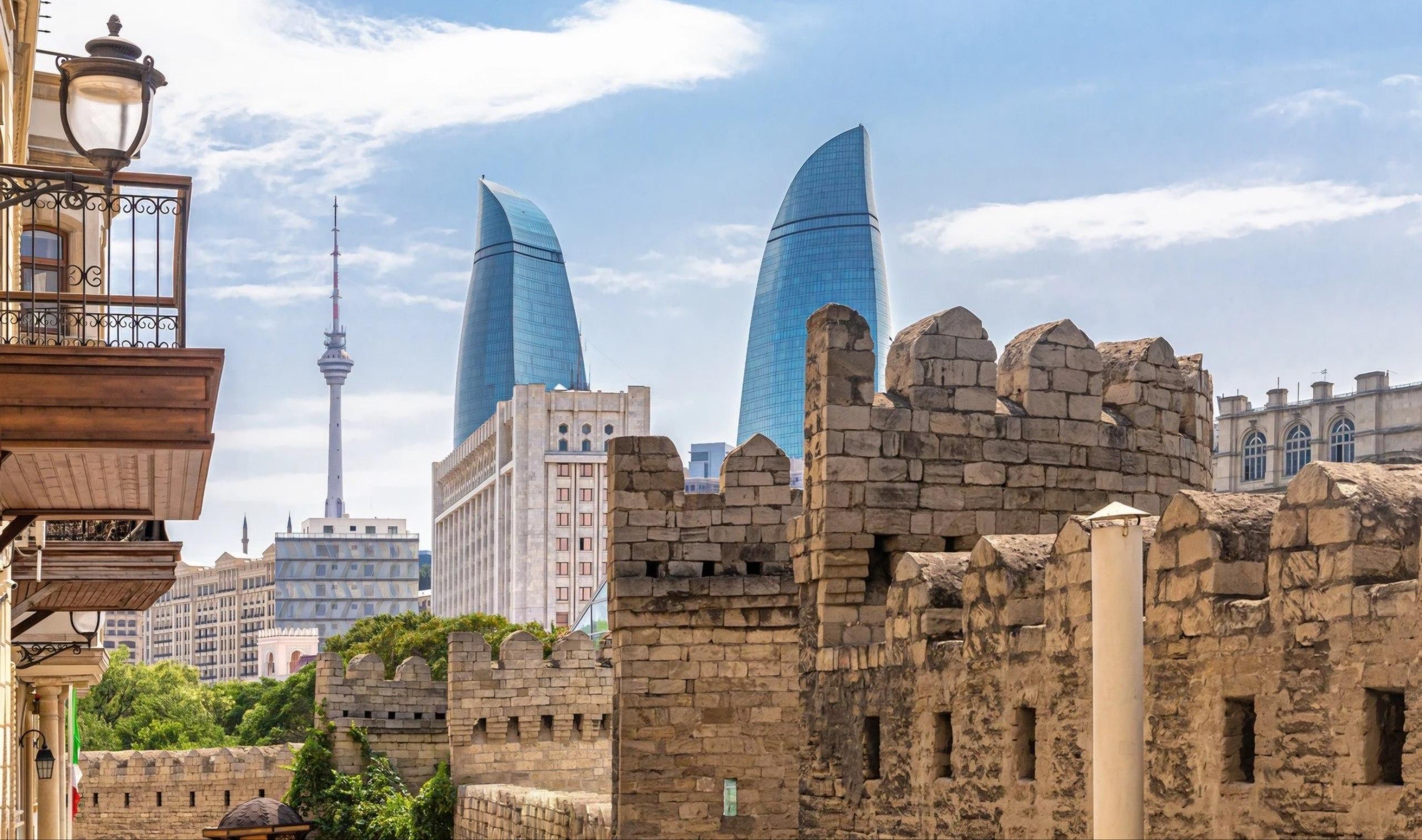 Baku Highlights: Old Town, Wine Tasting & Funicular
