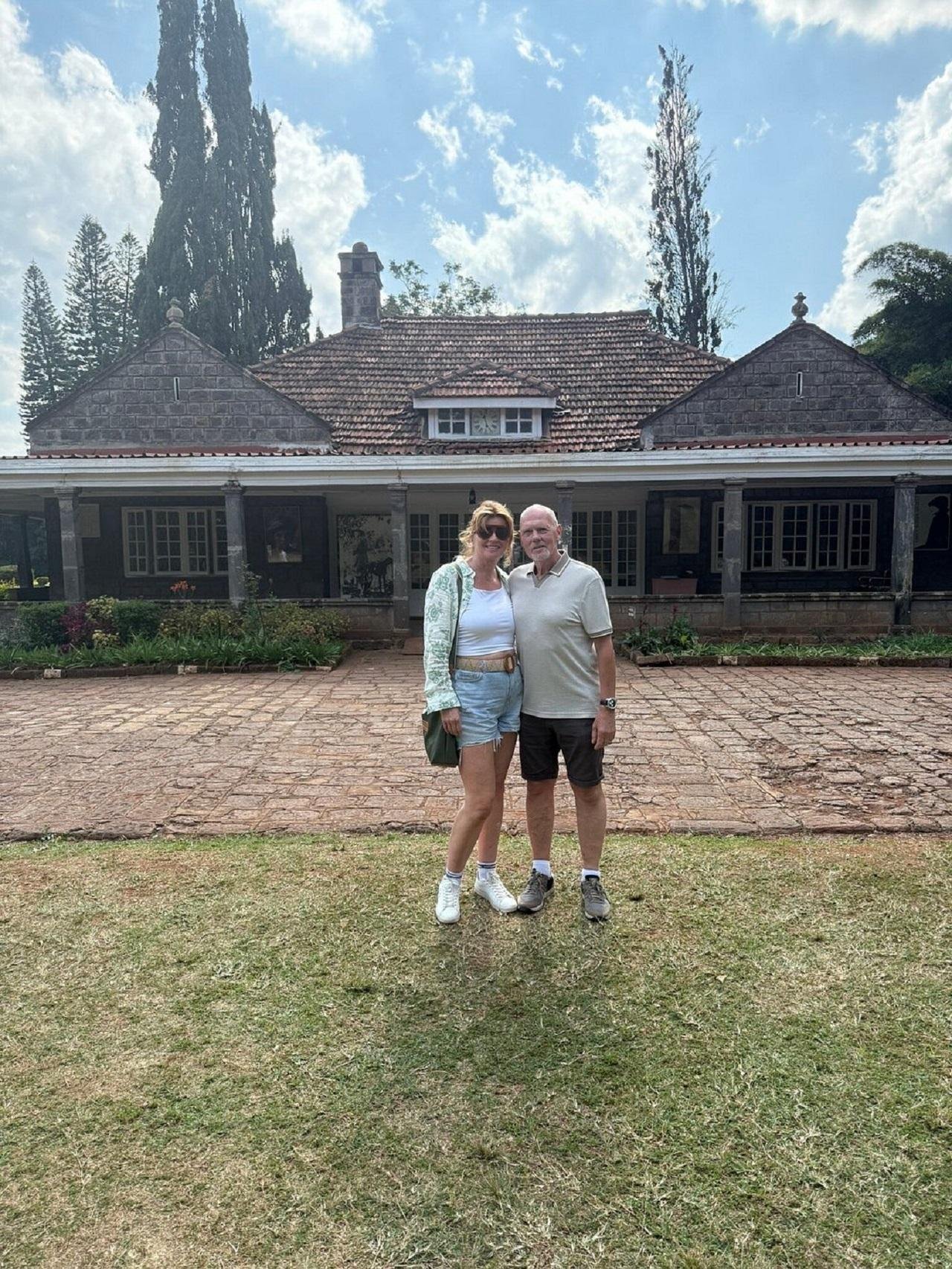 Nairobi Highlights: Karen Blixen Museum, Giraffe Center & Kobe Beads