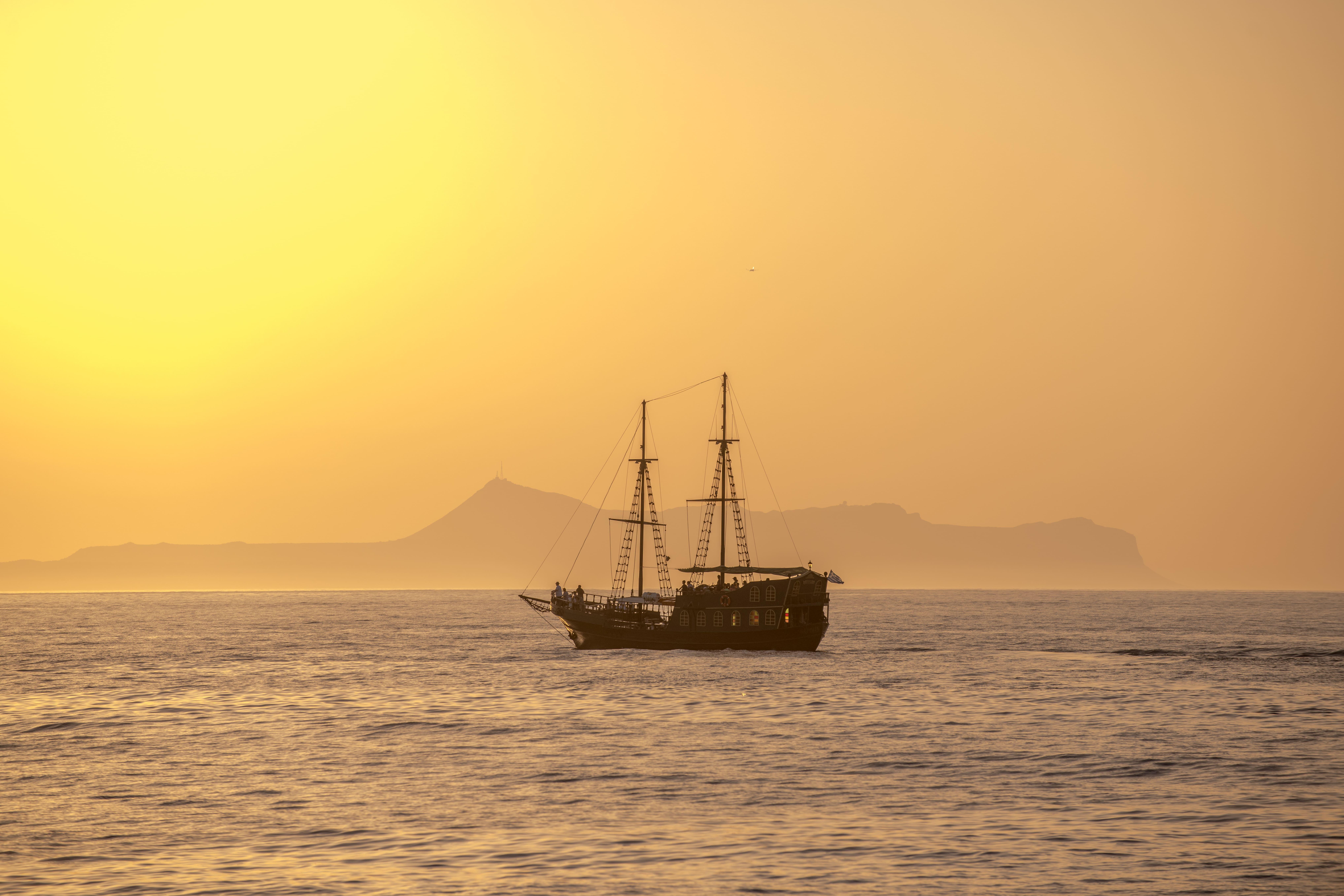 Rethymno Sunset Cruise with Drink & Snack