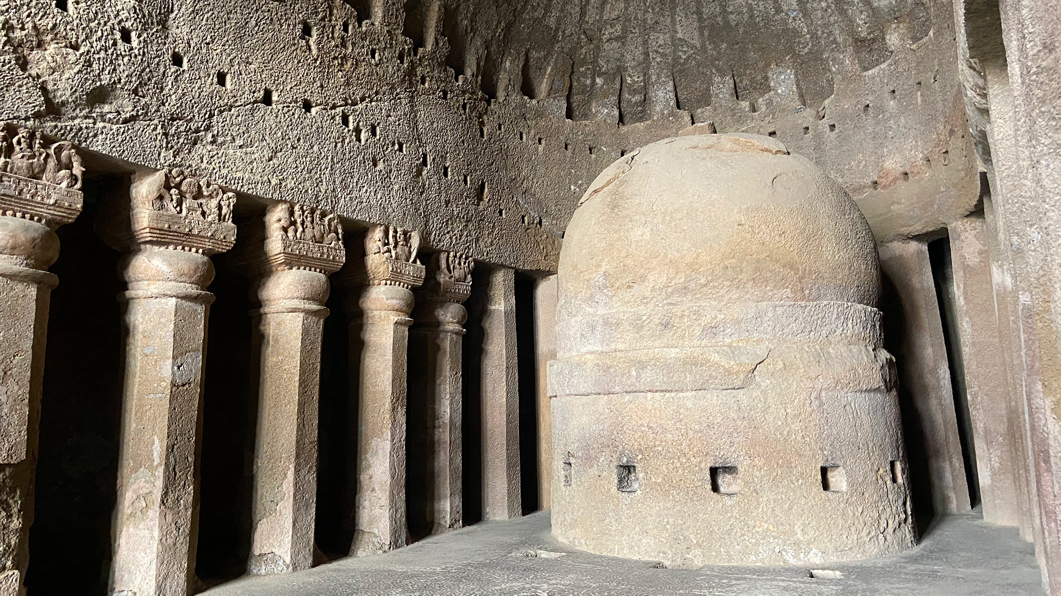 Mumbai: Ancient Kanheri Caves & Golden Pagoda Explorer