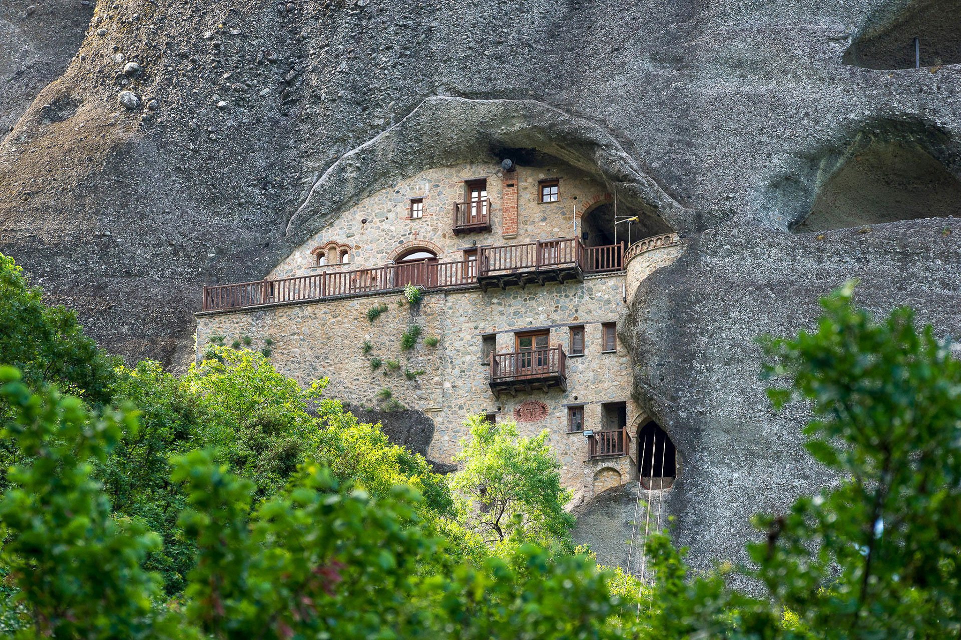 Athens to Meteora: Full-Day Trip with Monastery Visits, Caves & Coastal Stops