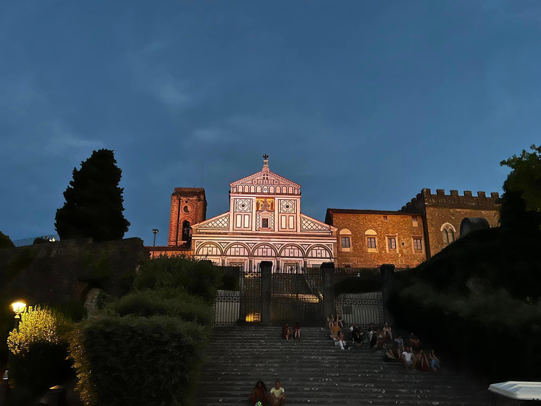 Discover Florence's Charm: Night Tour on Electric Golf Car