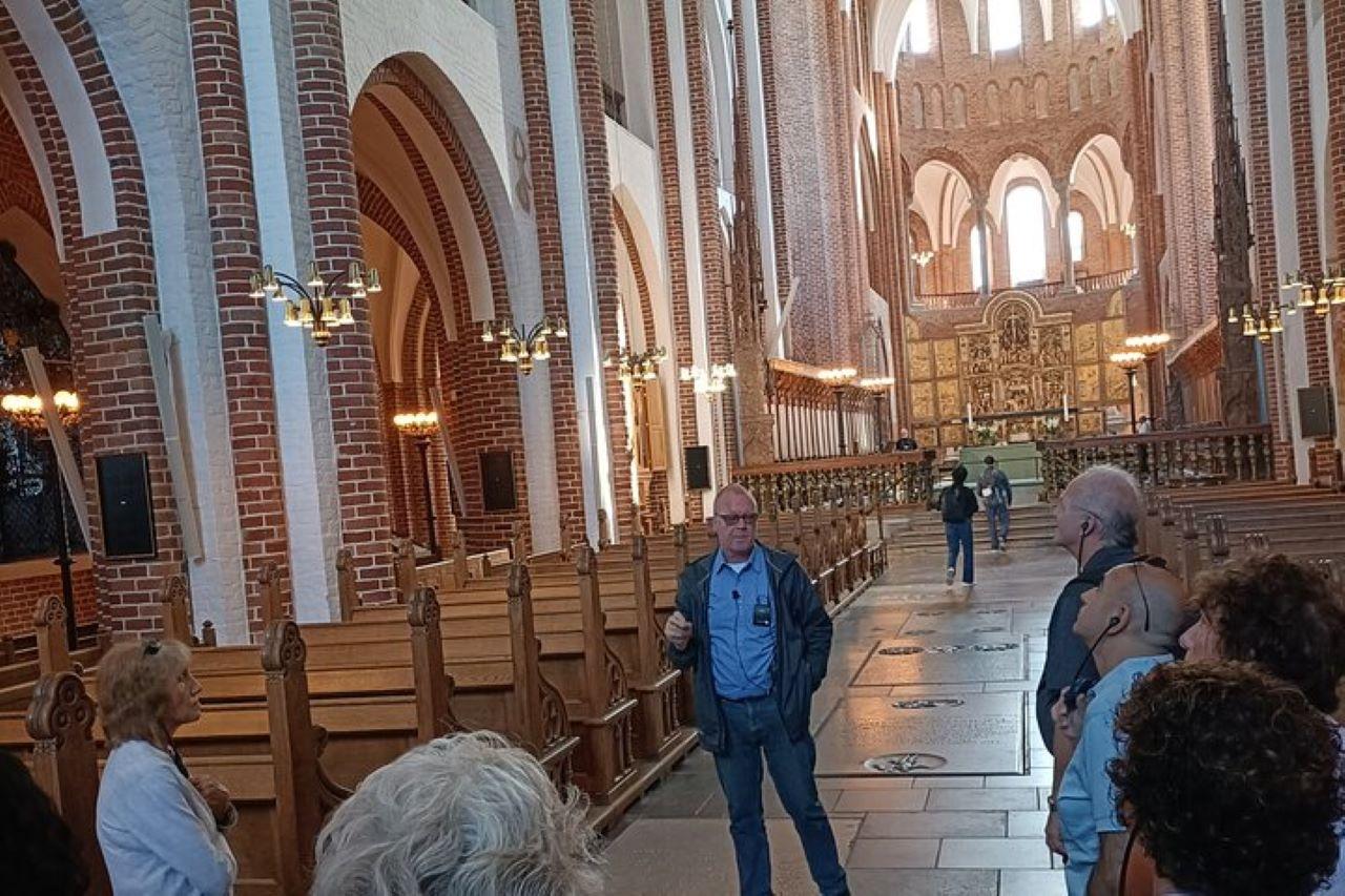 A Big Easy Tour; Cathedral, Viking Ships & Palace