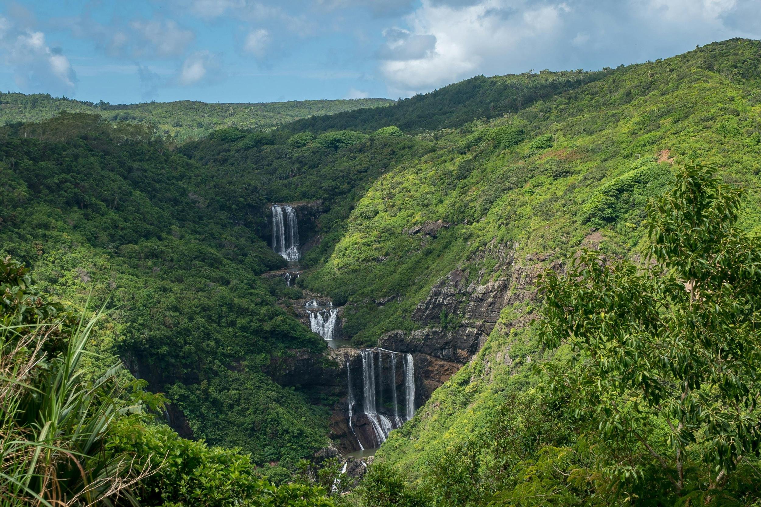 Private Aerial Tour: Mauritius Underwater Waterfall & Landscapes