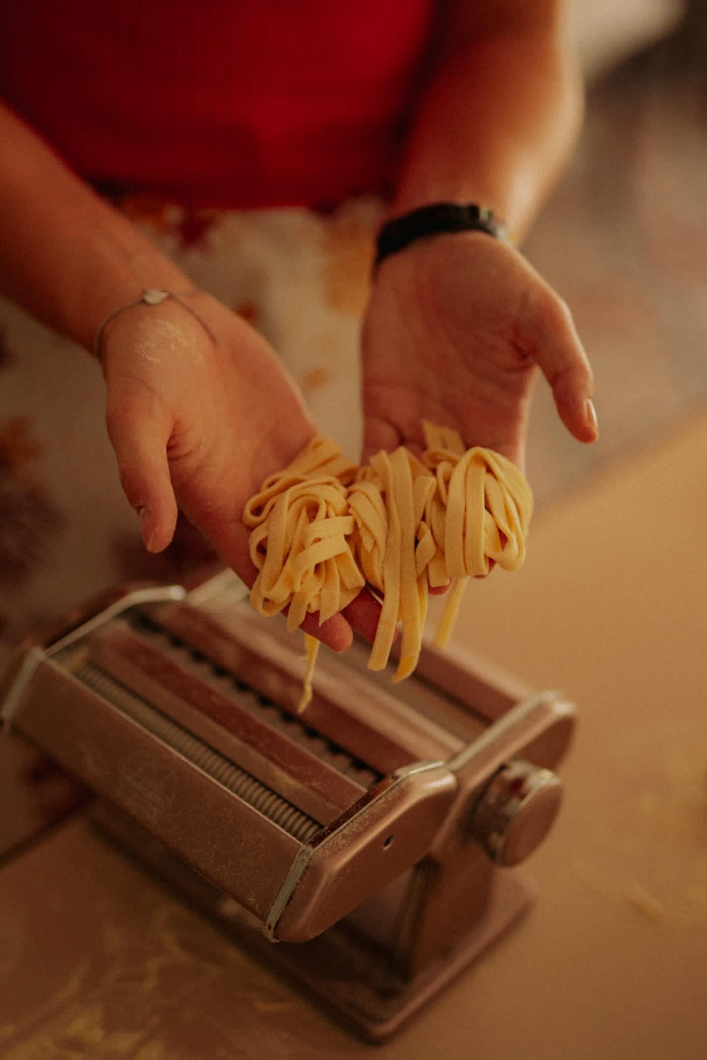 pasta making class in Naples — Amalfi: cookingclass whit mozzarella, tiramisù and pasta