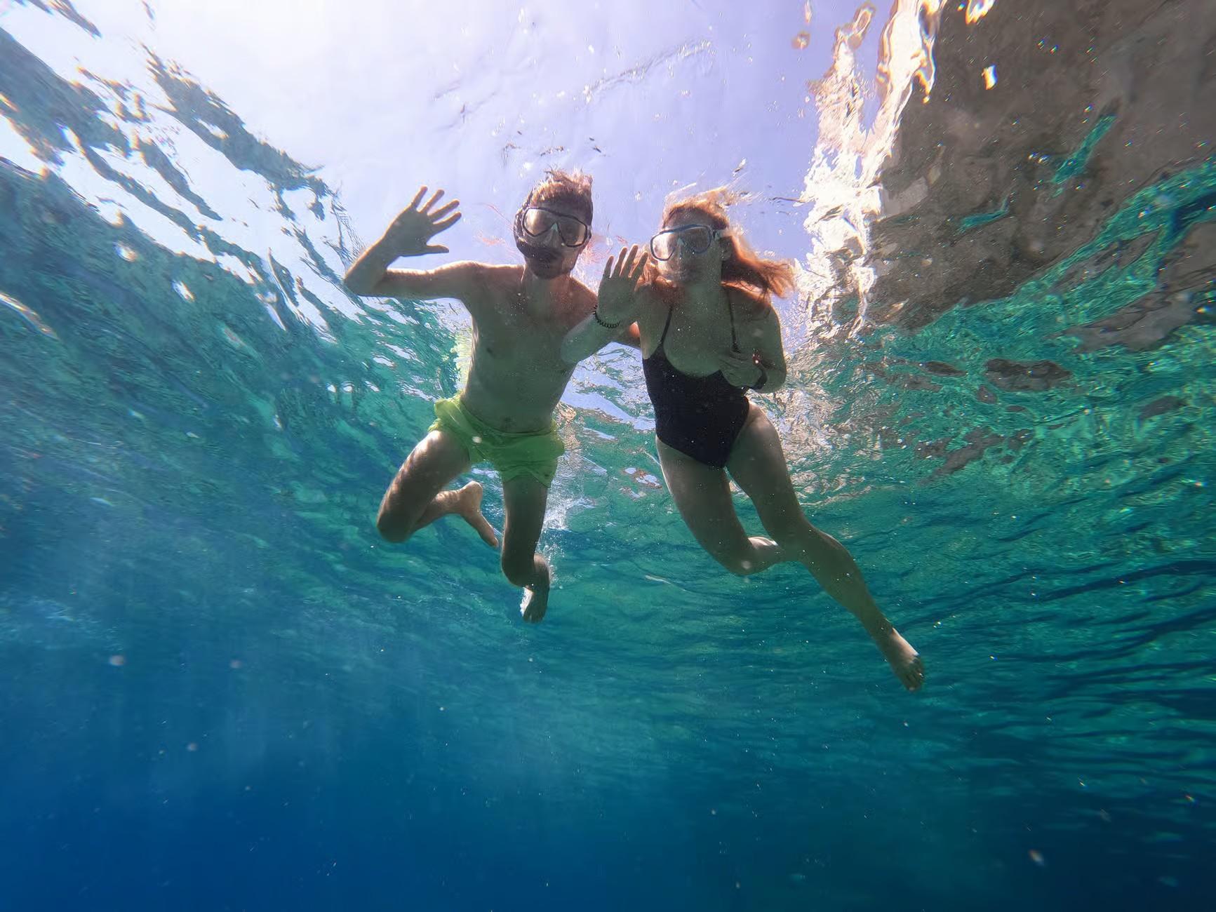 Kleftiko boat tour Milos sea caves arches sailing — image 16