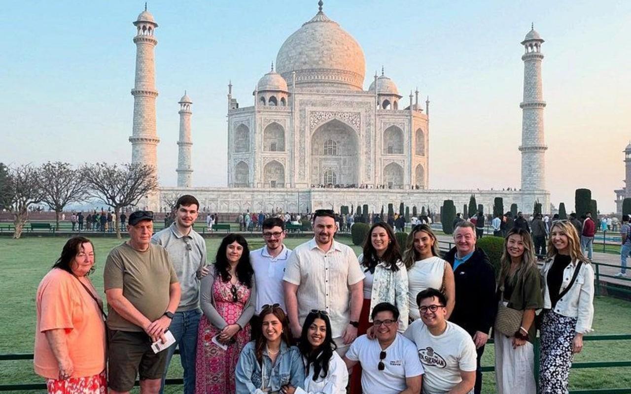 Jaipur to Taj Mahal, Agra Fort & Delhi Drop – Private Day Tour