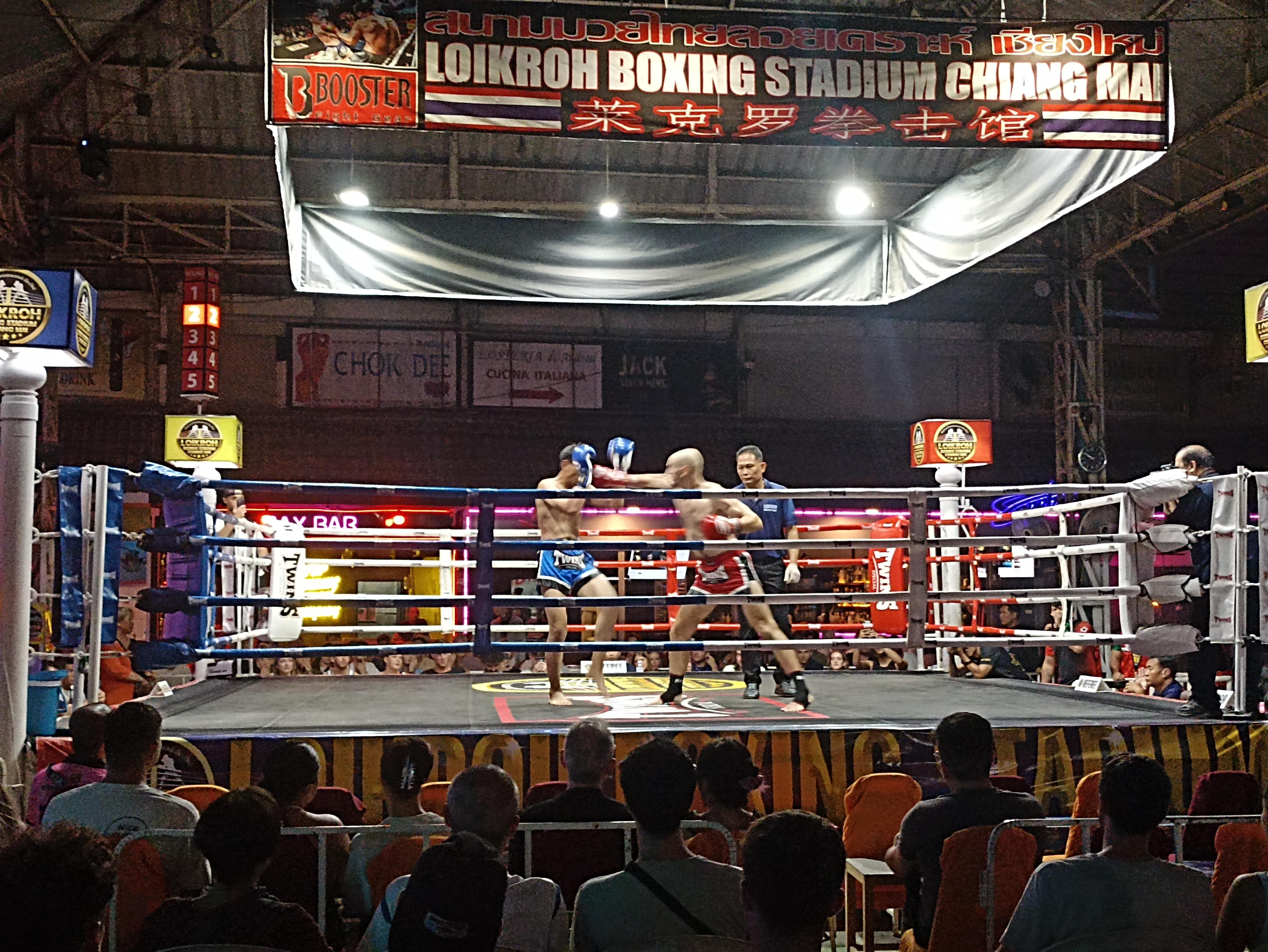 Chiang Mai: Loi Kroh Boxing Stadium Muay Thai Night Ticket