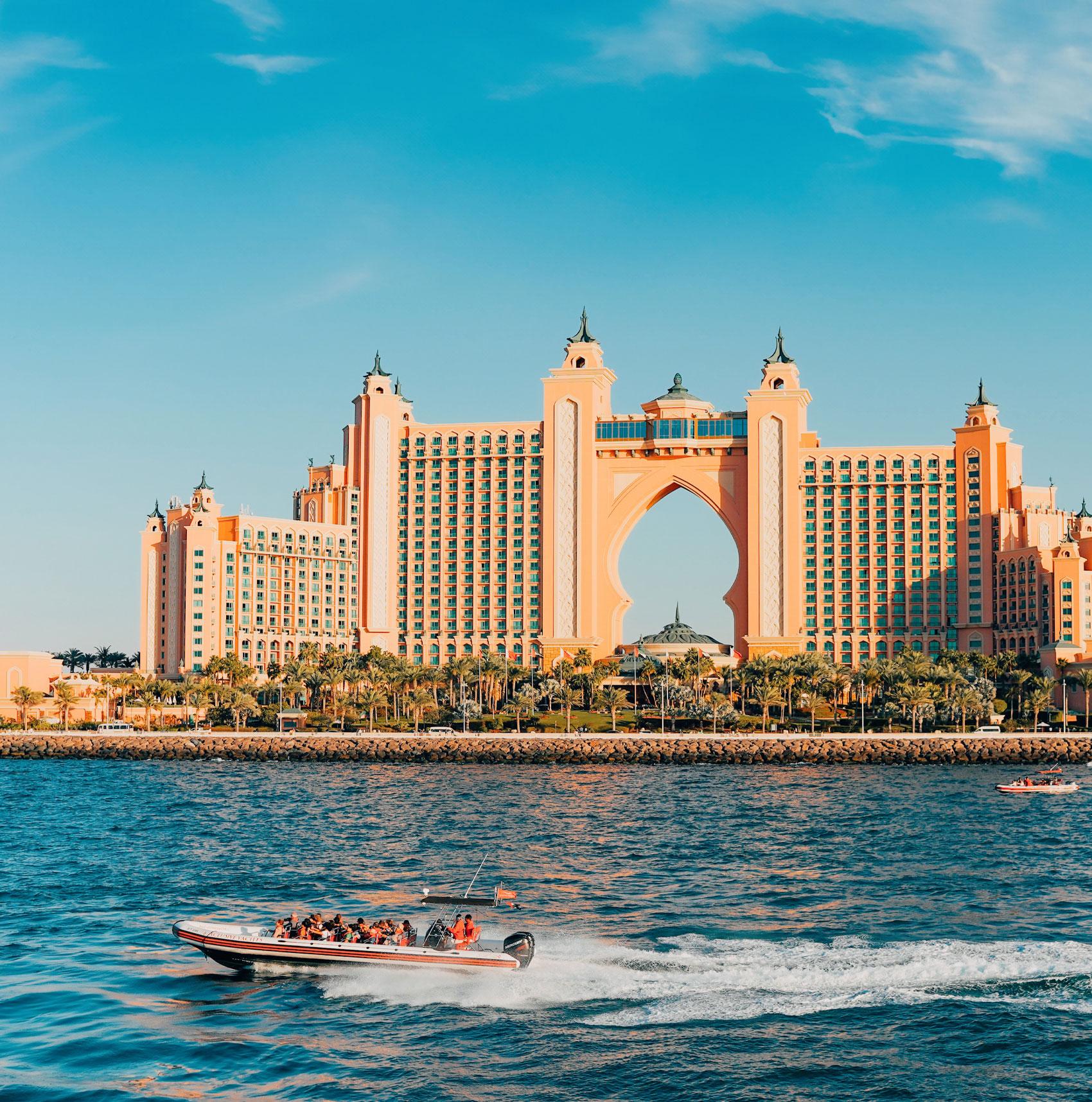 Dubai Speedboat Tour: Marina, Palm, Burj Al Arab & Atlantis
